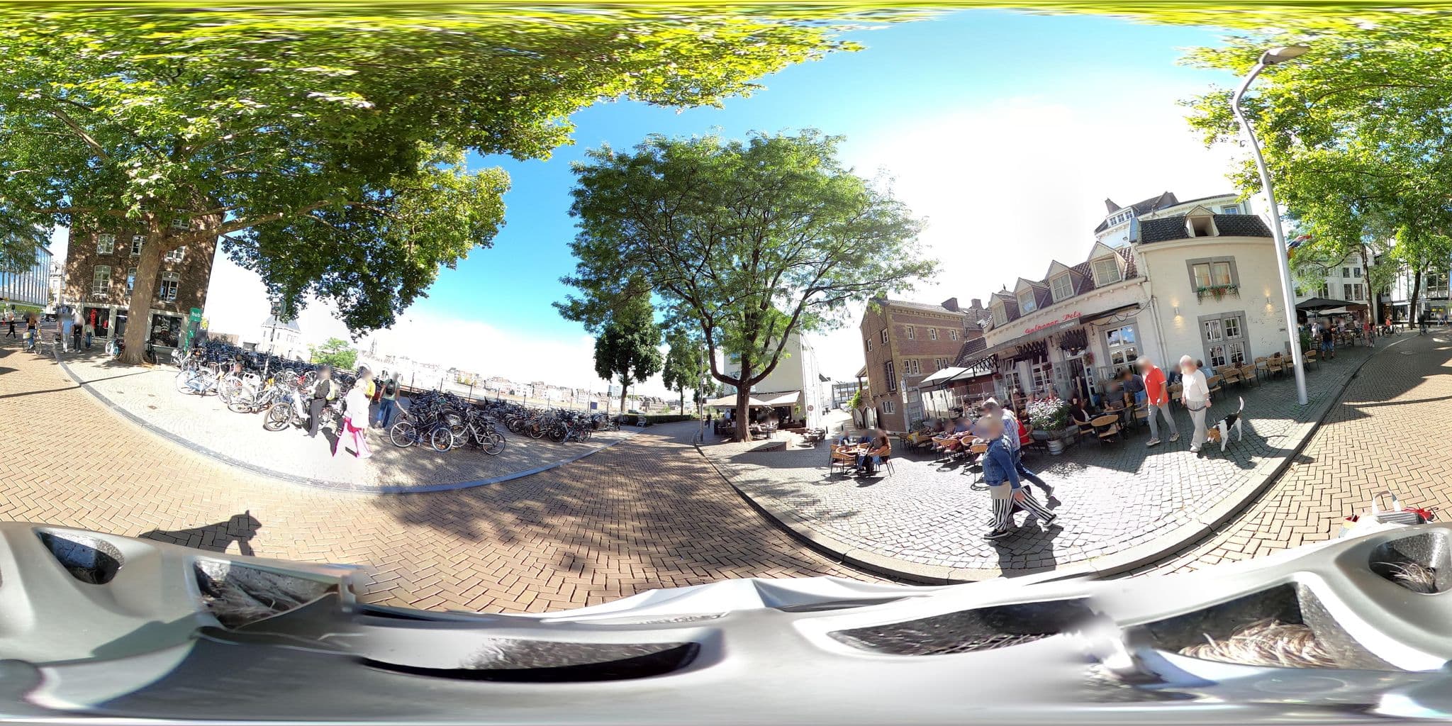 Street view near Stadswal, Maastricht — © Eebie (CC BY-SA · Mapillary)