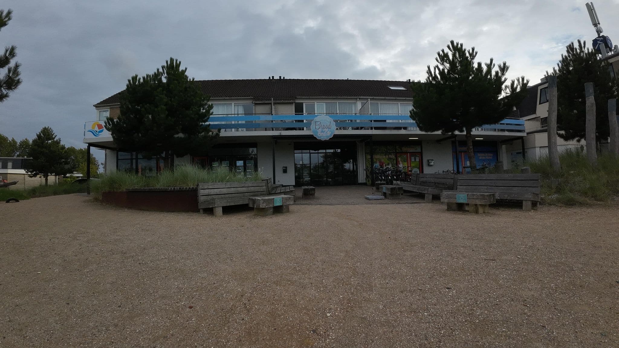 Street view near Verhuurburo Nieuwvliet, vakantiewoningen aan zee, Breskens — © teddy73 (CC BY-SA · Mapillary)