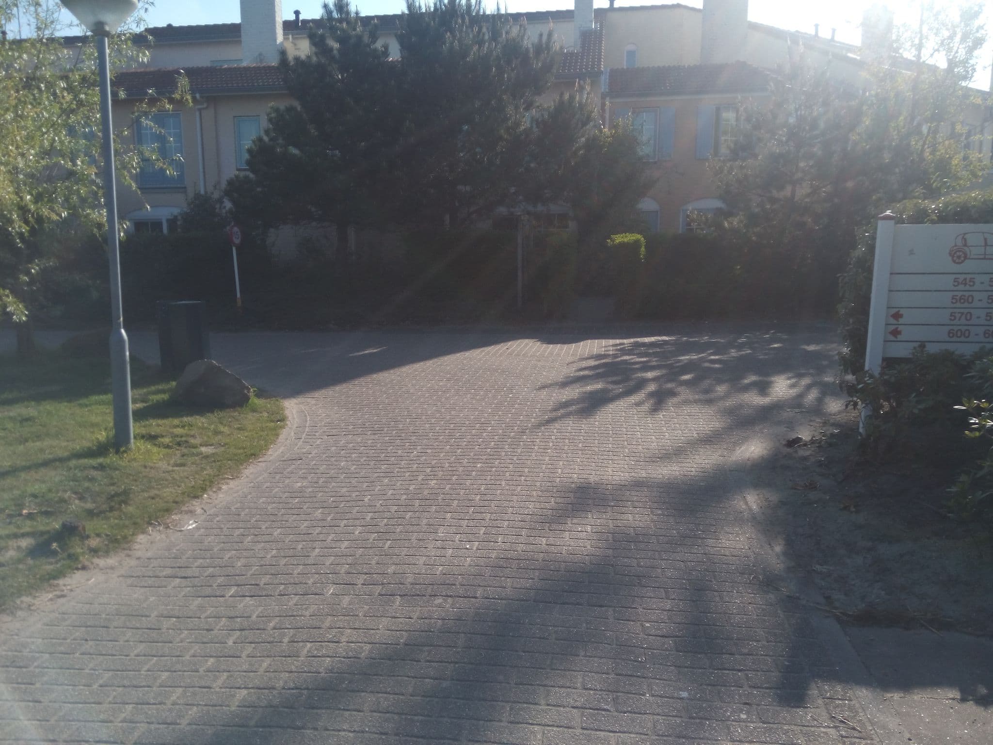 Street view near Cottage 343, Scharendijke — © titus (CC BY-SA · Mapillary)