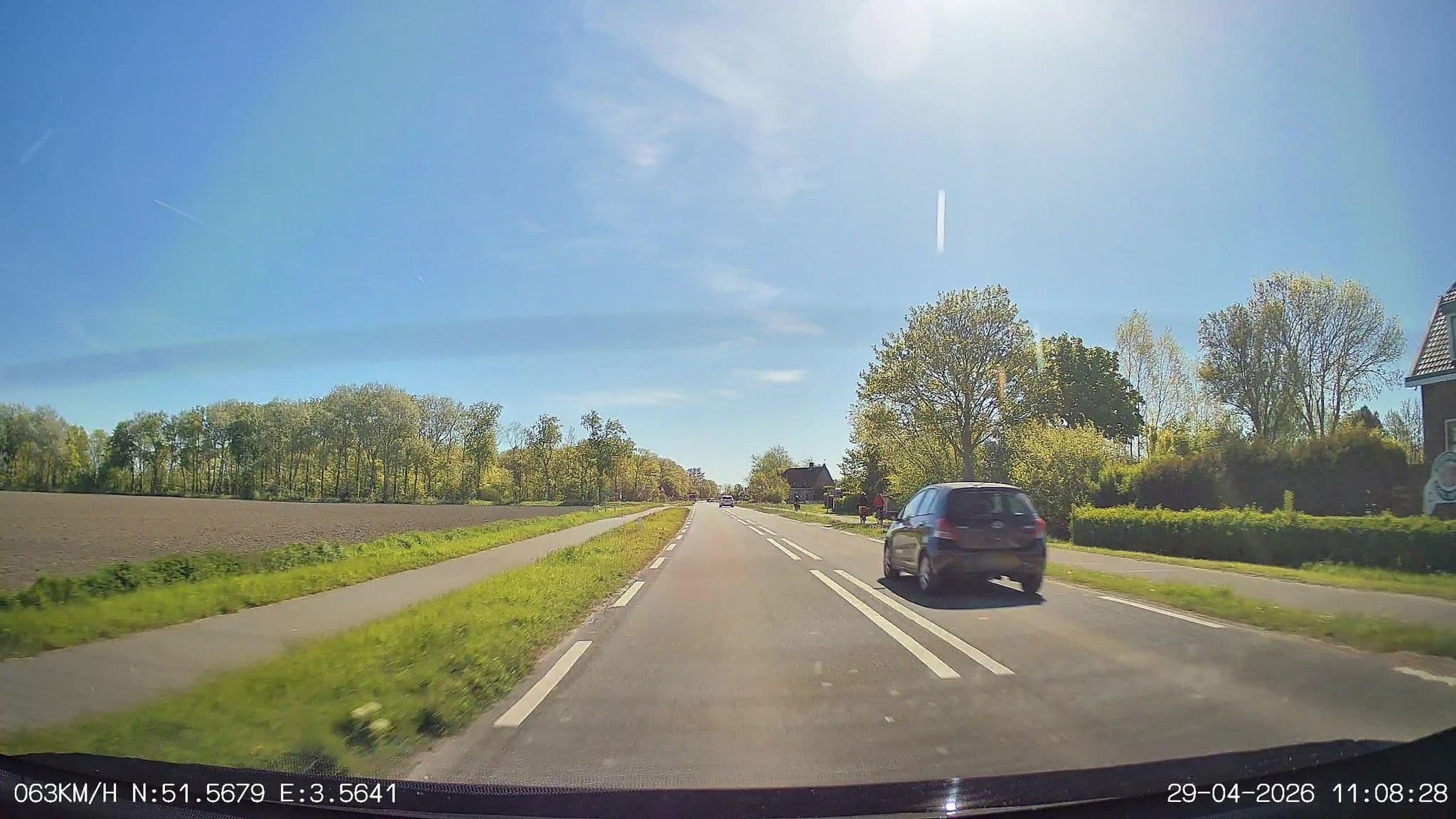 Street view near Vakantieoord Weltevreden, Oostkapelle — © thewizard (CC BY-SA · Mapillary)