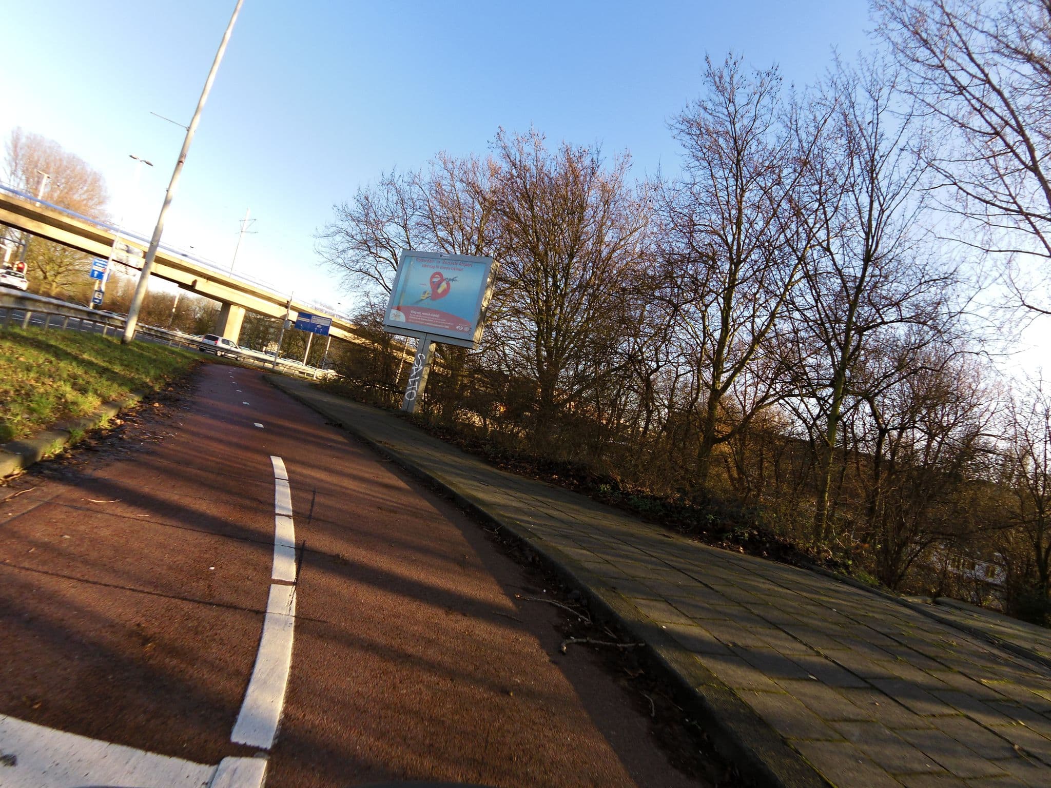 Street view near Inntels Hotel Rotterdam, Rotterdam — © smsm1 (CC BY-SA · Mapillary)