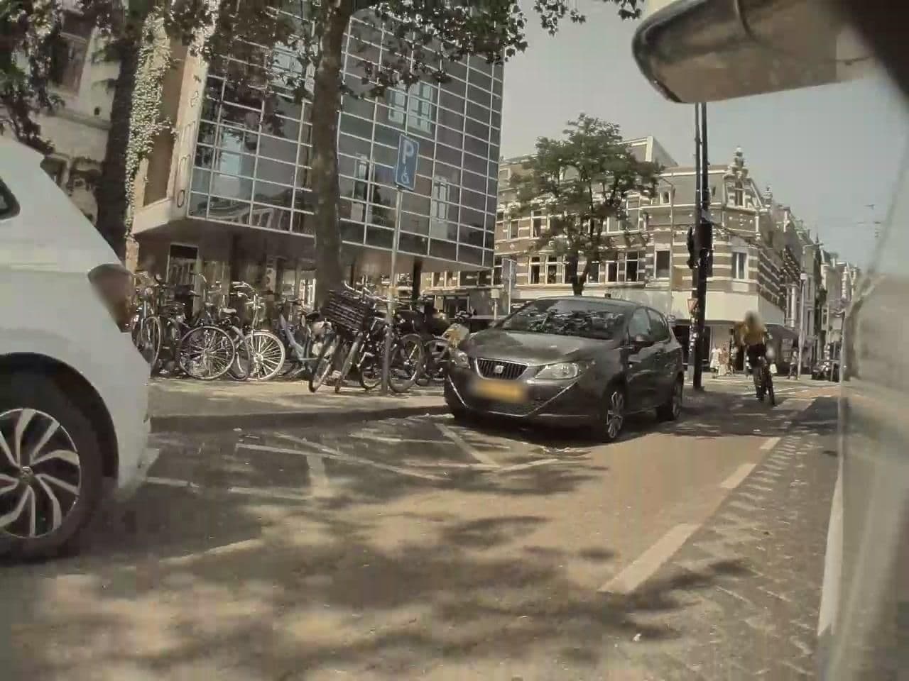 Street view near Hotel Emma Rotterdam, Rotterdam — © tumblecow (CC BY-SA · Mapillary)