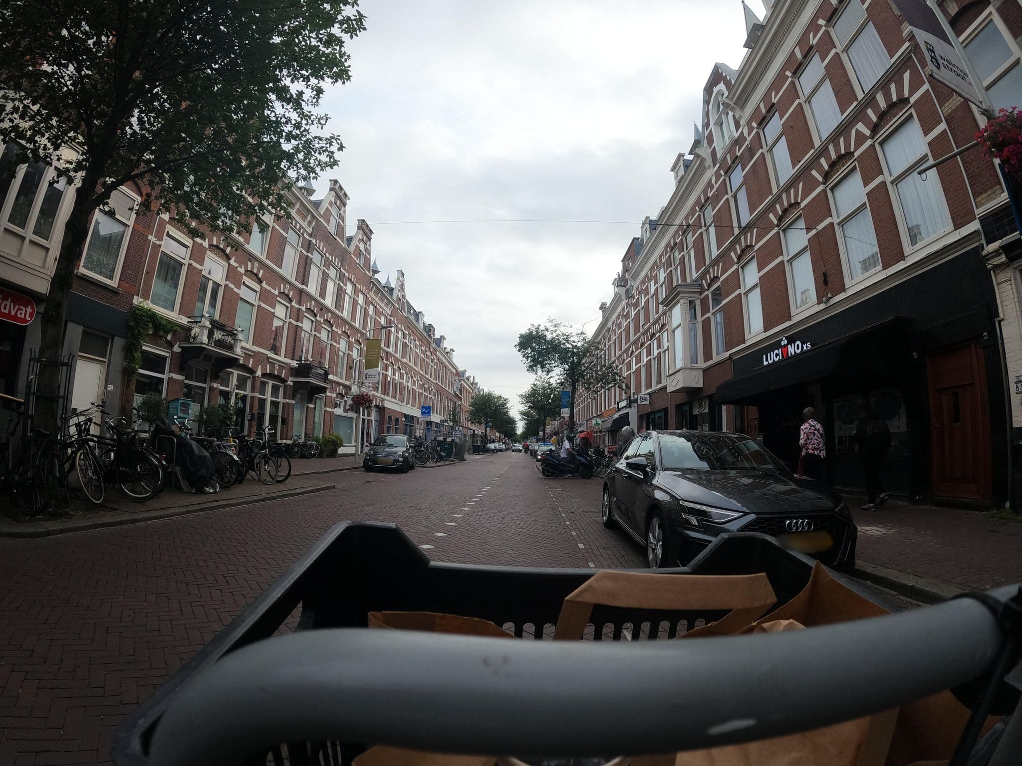 Street view near Kussengevecht, The Hague — © ofalvai (CC BY-SA · Mapillary)