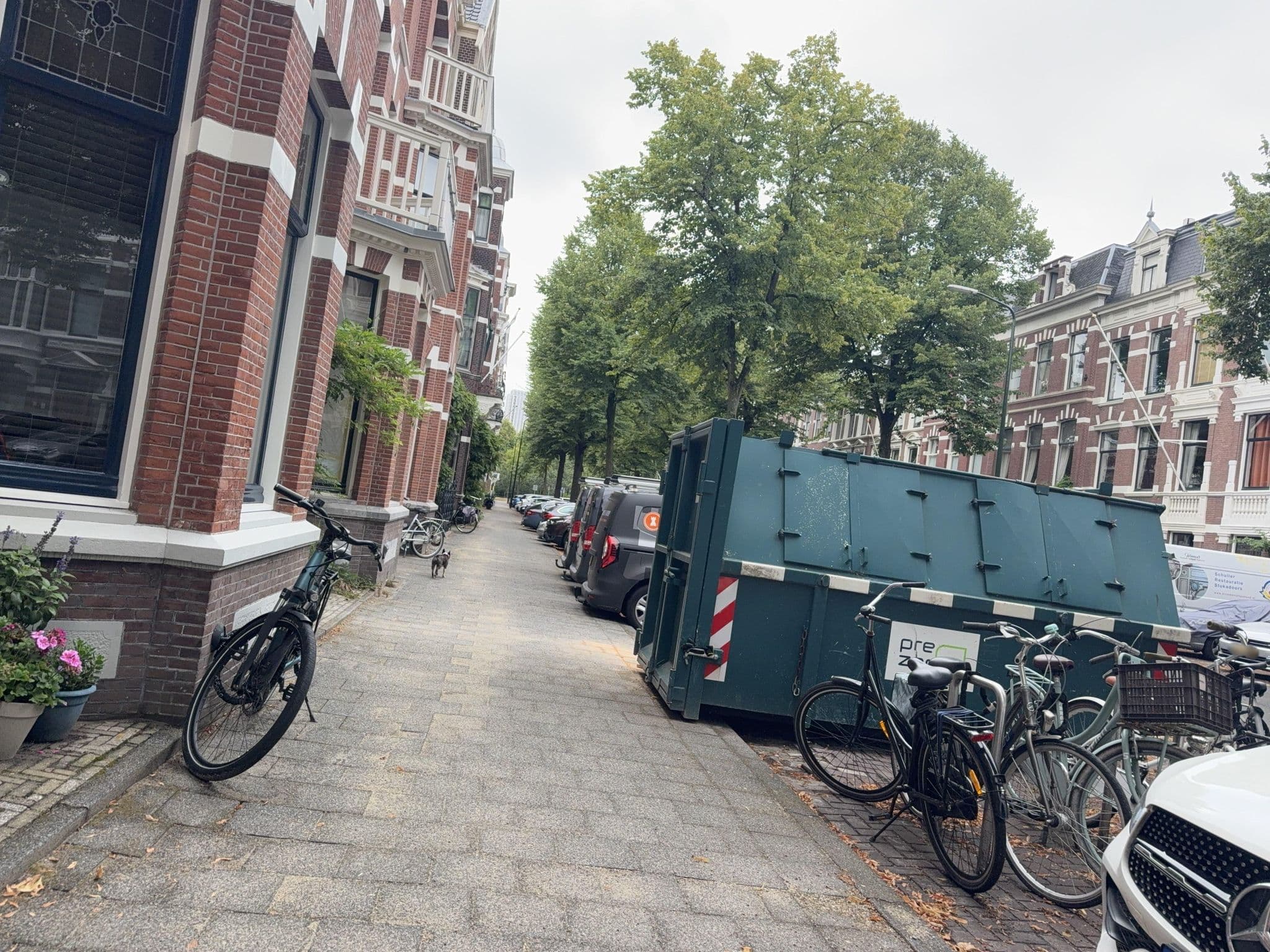 Street view near Bed & Breakfast Nassau, The Hague — © RSTQ (CC BY-SA · Mapillary)