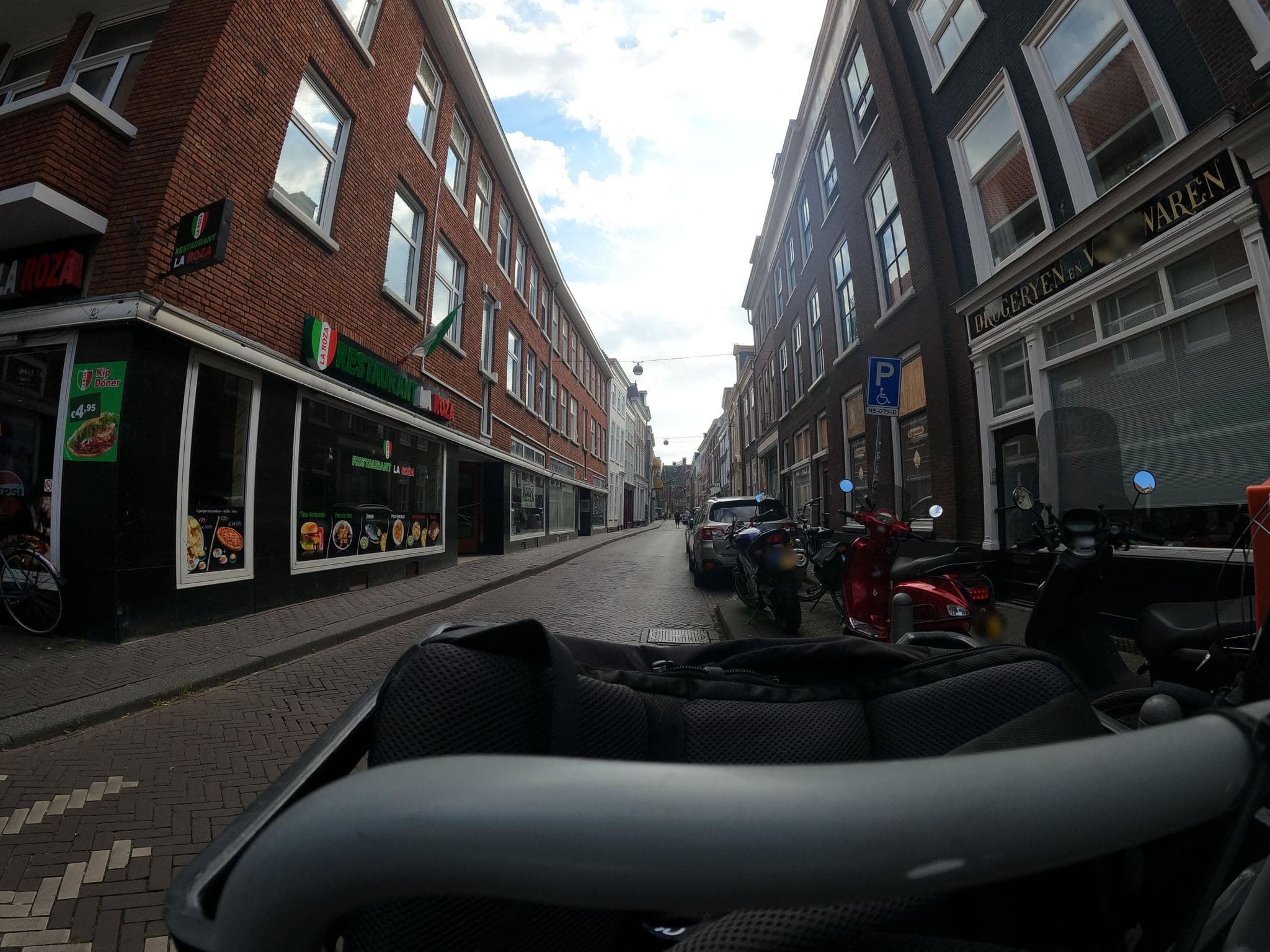 Street view near Berger's B&B, The Hague — © ofalvai (CC BY-SA · Mapillary)