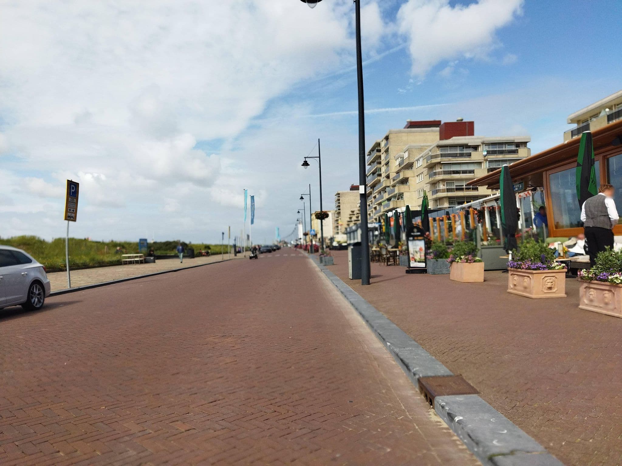 Street view near Two Brothers, Noordwijk-Binnen — © changchun1 (CC BY-SA · Mapillary)