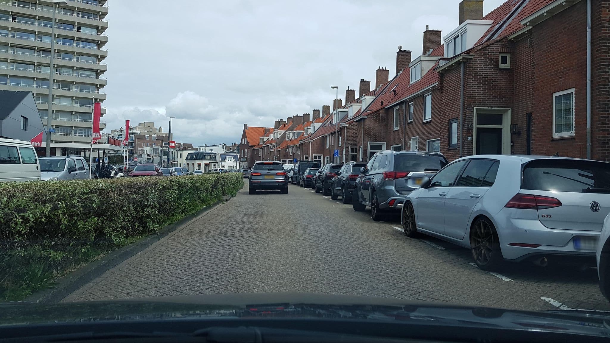 Street view near Studio Seawave, Zandvoort — © Lowiekse (CC BY-SA · Mapillary)