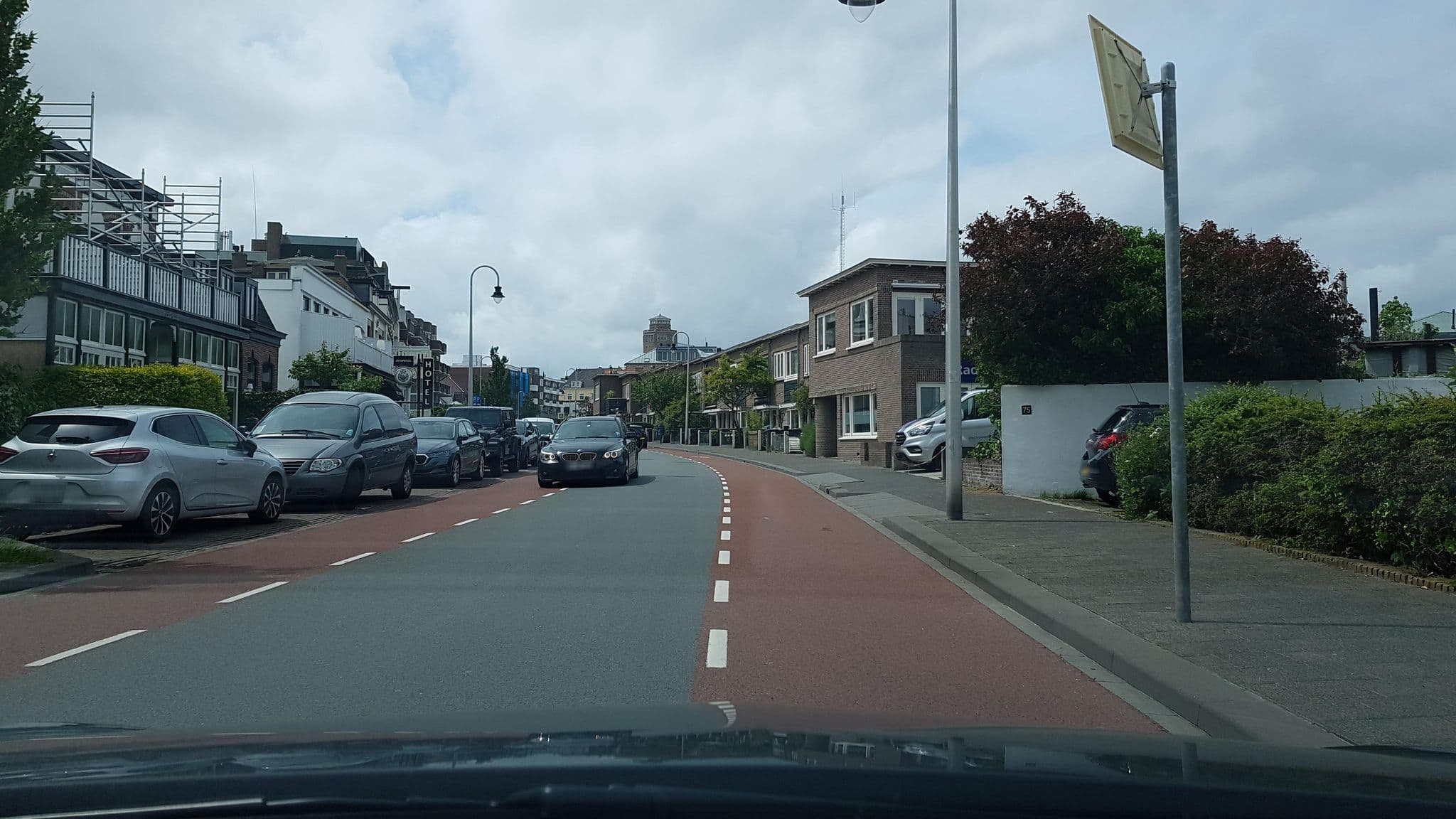 Street view near Hendrika Apartments, Zandvoort — © Lowiekse (CC BY-SA · Mapillary)