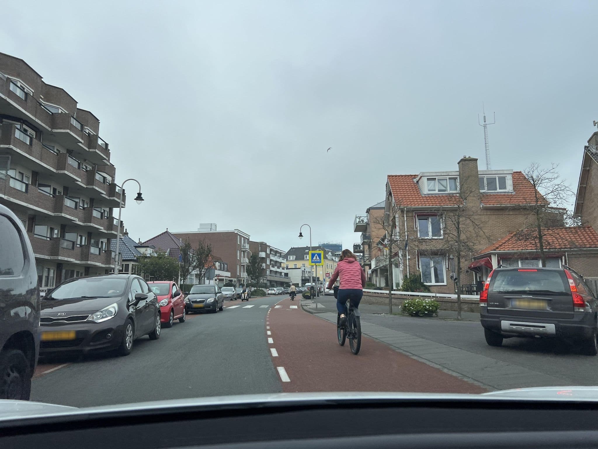 Street view near Hauswirth Apartments, Zandvoort — © ottor (CC BY-SA · Mapillary)