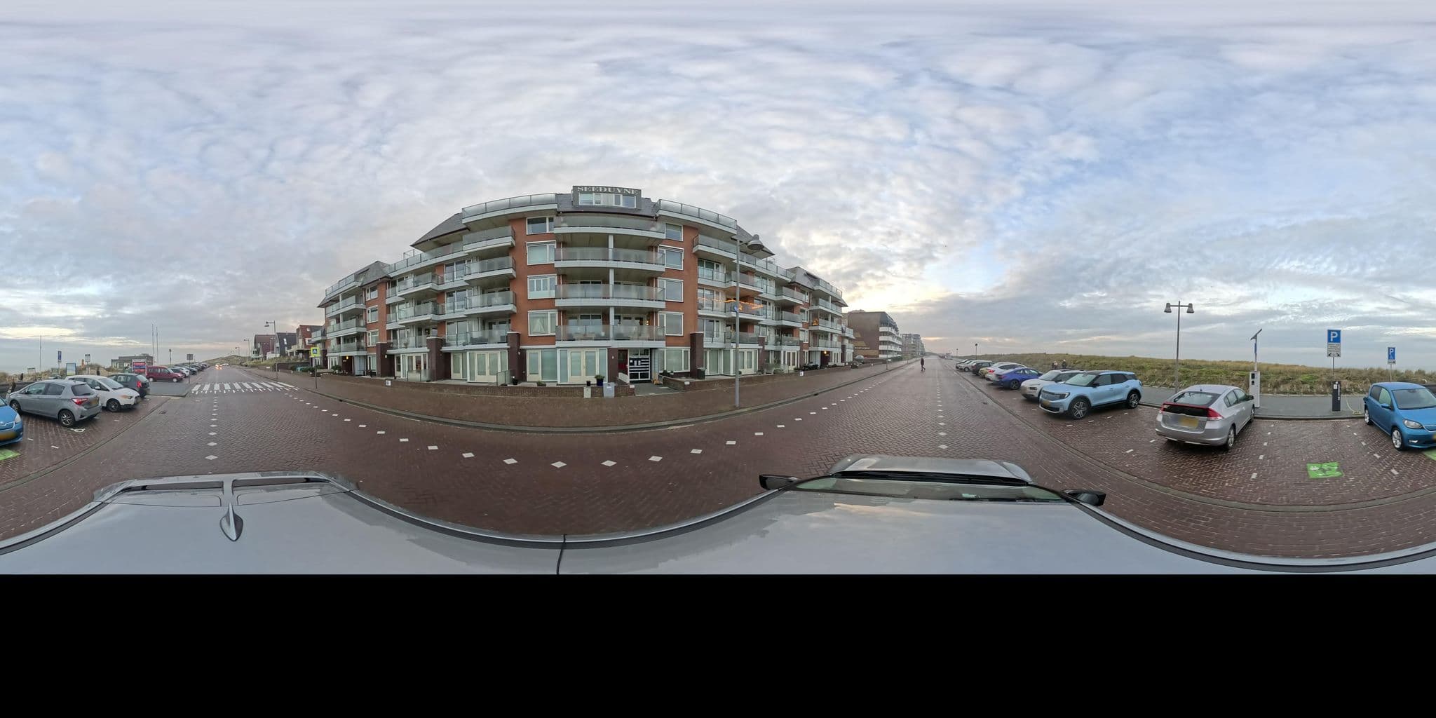 Street view near Egmond aan Zee - Sterflat 65, Egmond aan Zee — © thewizard (CC BY-SA · Mapillary)