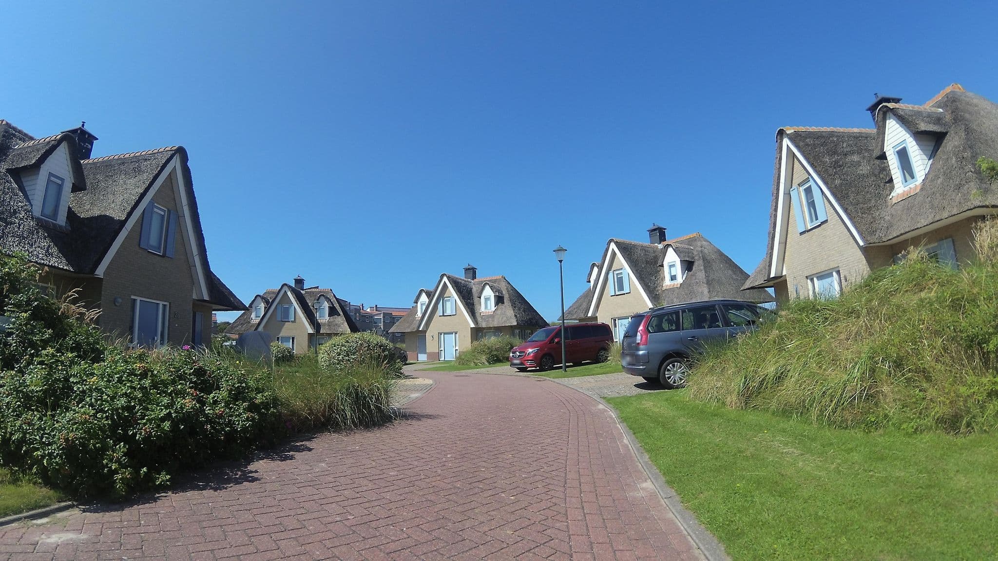 Street view near Resort Duynzicht, Julianadorp — © teddy73 (CC BY-SA · Mapillary)