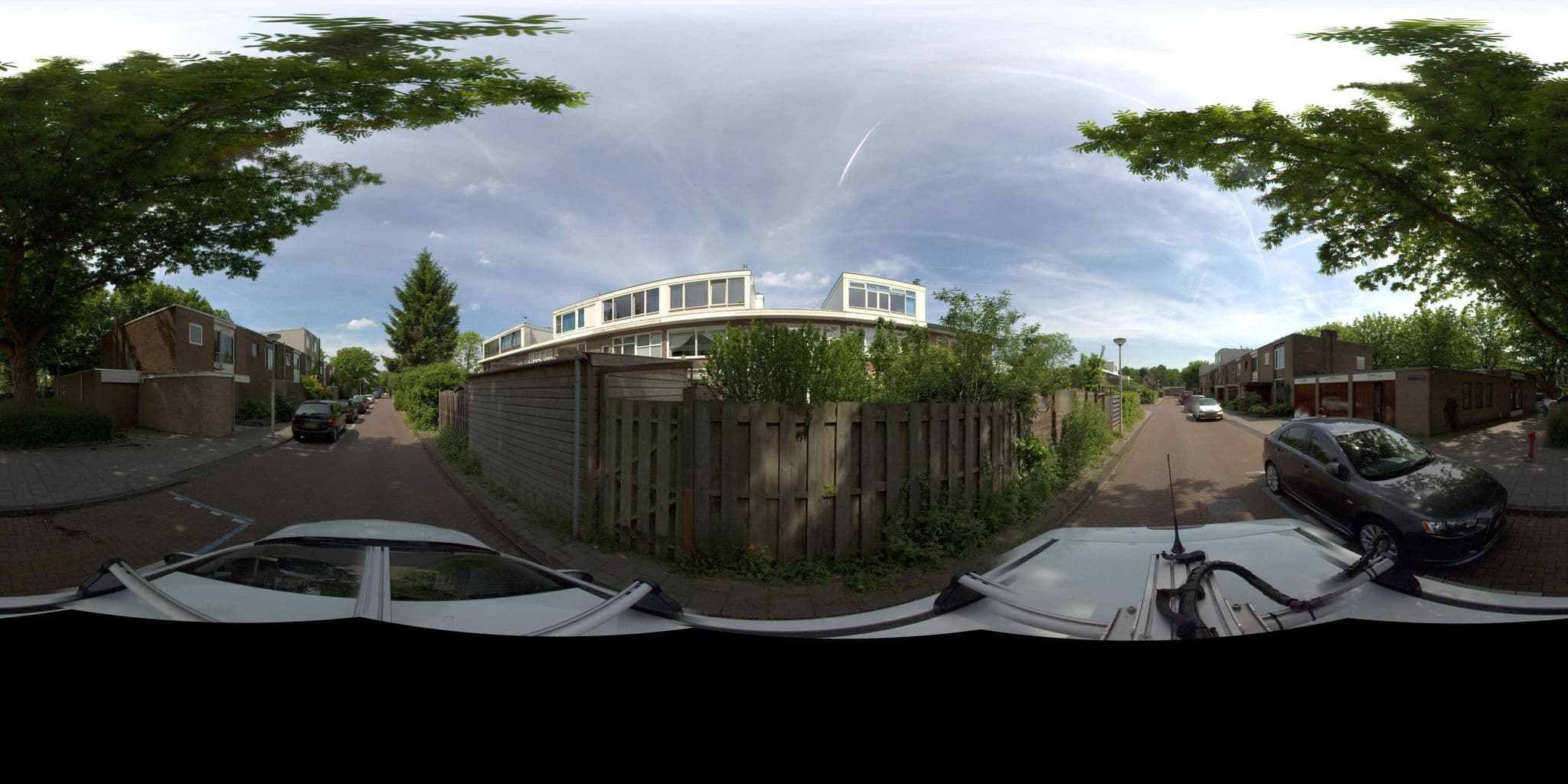 Street view near 네덜란드민바ㄱ, Amsterdam — © amsterdam (CC BY-SA · Mapillary)