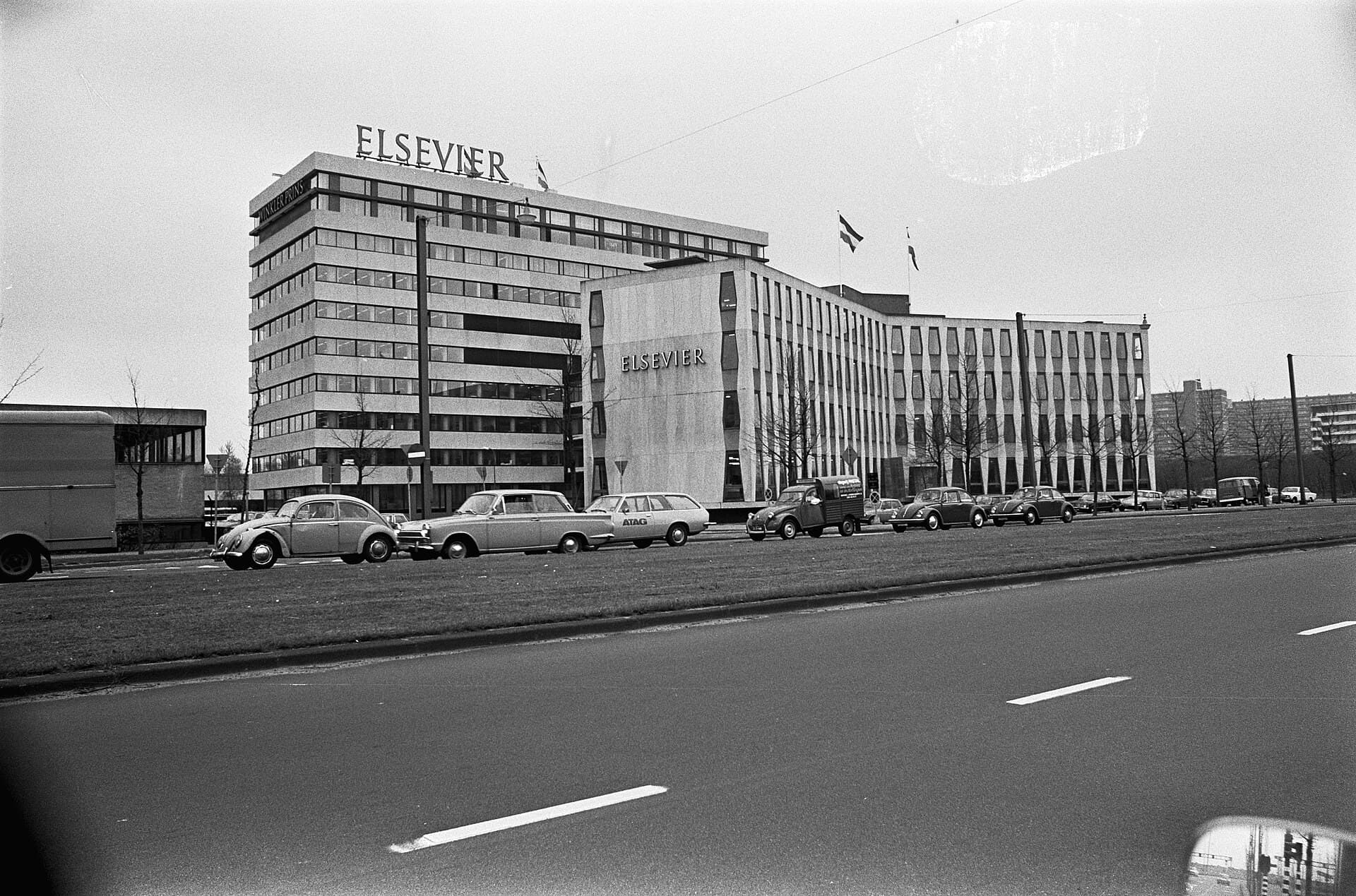 The Social Hub Amsterdam West (via Wikimedia Commons, CC0)