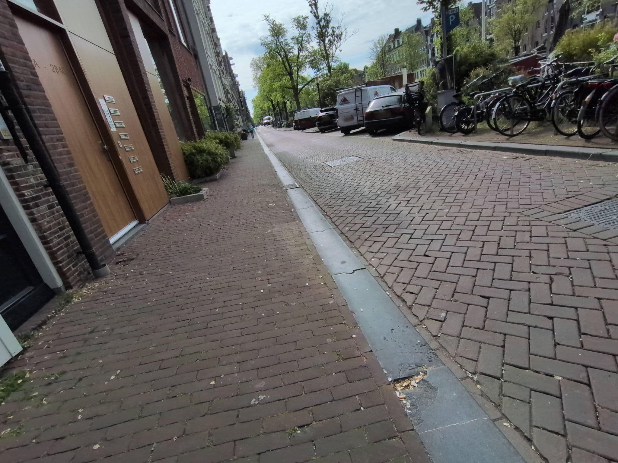 Street view near Houseboat Amsterdam 2 persons A277, Amsterdam — © hautetension08 (CC BY-SA · Mapillary)