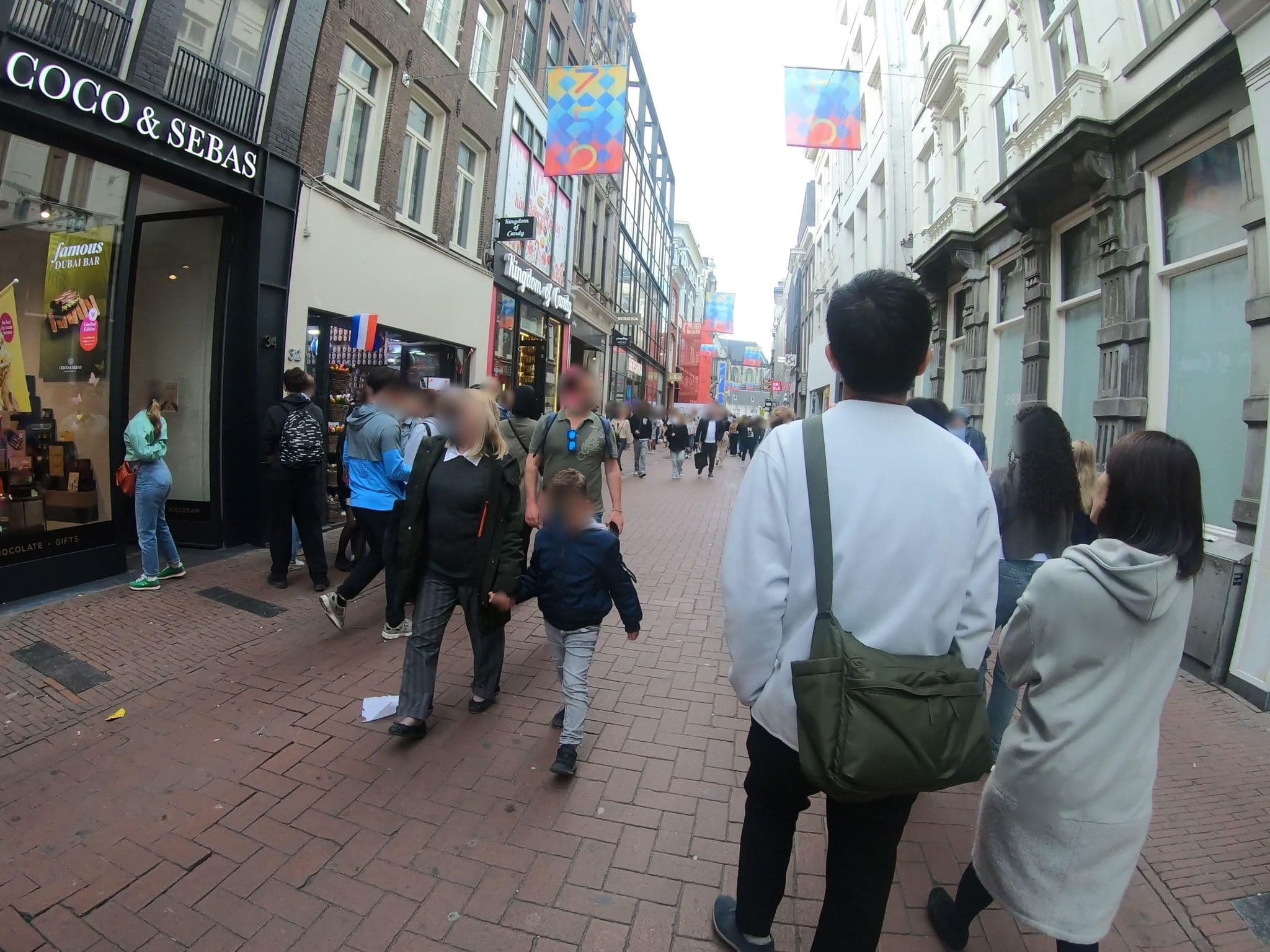 Street view near B&B Kalverstraat, Amsterdam — © algirdasc (CC BY-SA · Mapillary)