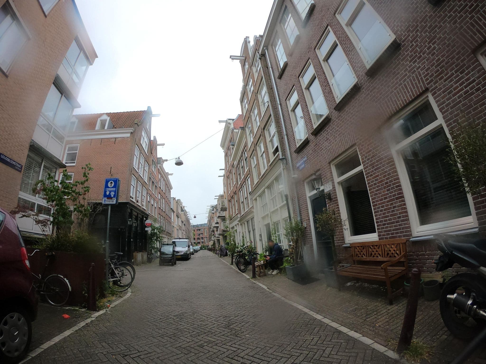 Street view near Lelie Amsterdam, Amsterdam — © richlv (CC BY-SA · Mapillary)
