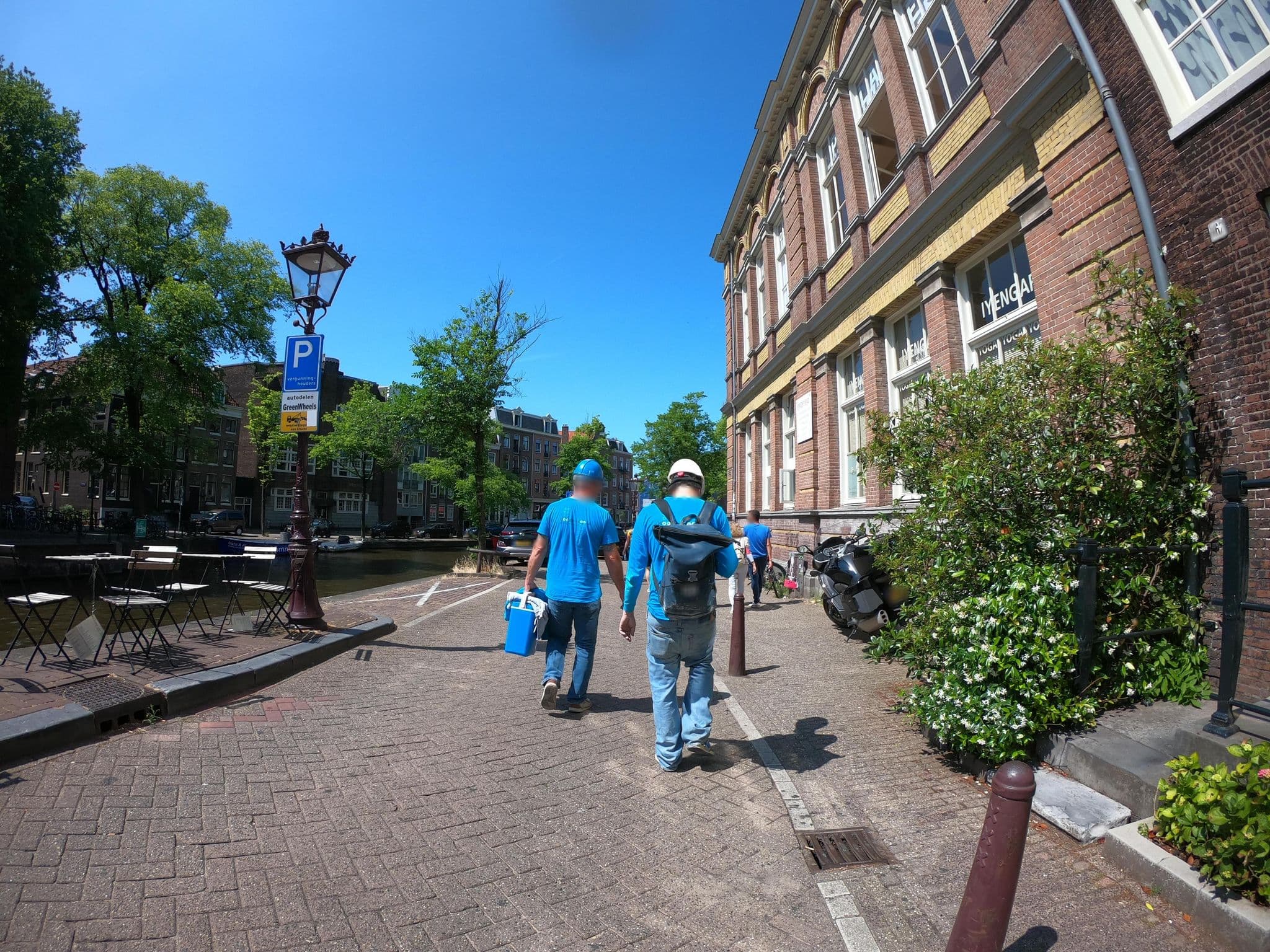 Street view near Eric's Bed and Breakfast, Amsterdam — © richlv (CC BY-SA · Mapillary)