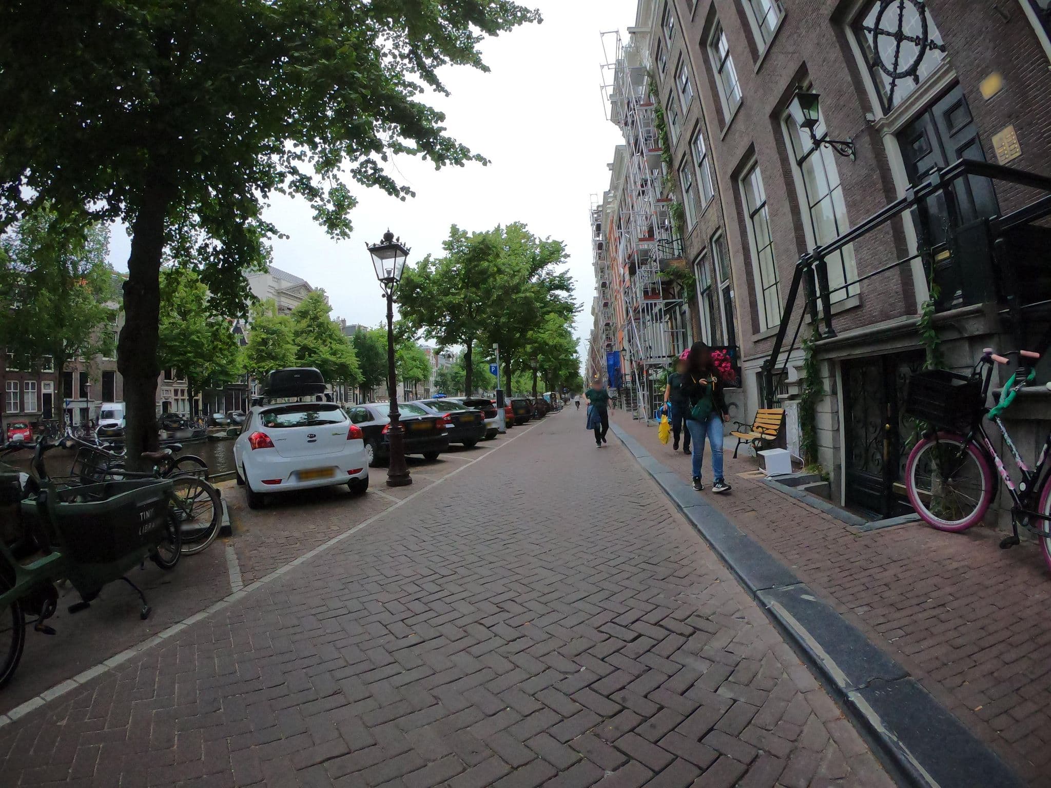 Street view near Amsterdam Apartment Rental A299, Amsterdam — © richlv (CC BY-SA · Mapillary)