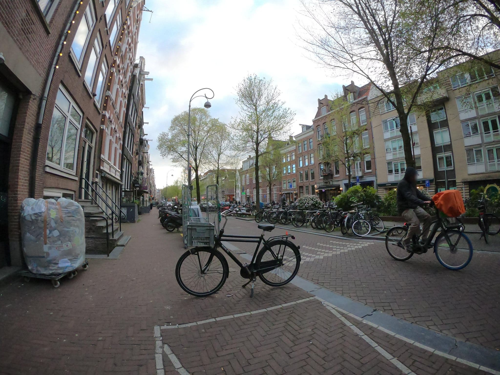 Street view near The Backroom, Amsterdam — © richlv (CC BY-SA · Mapillary)