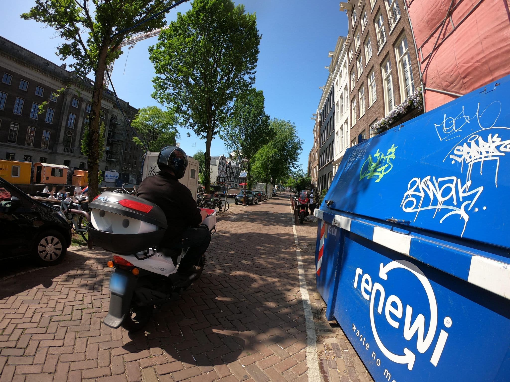 Street view near Bocinq Canal Residence, Amsterdam — © richlv (CC BY-SA · Mapillary)