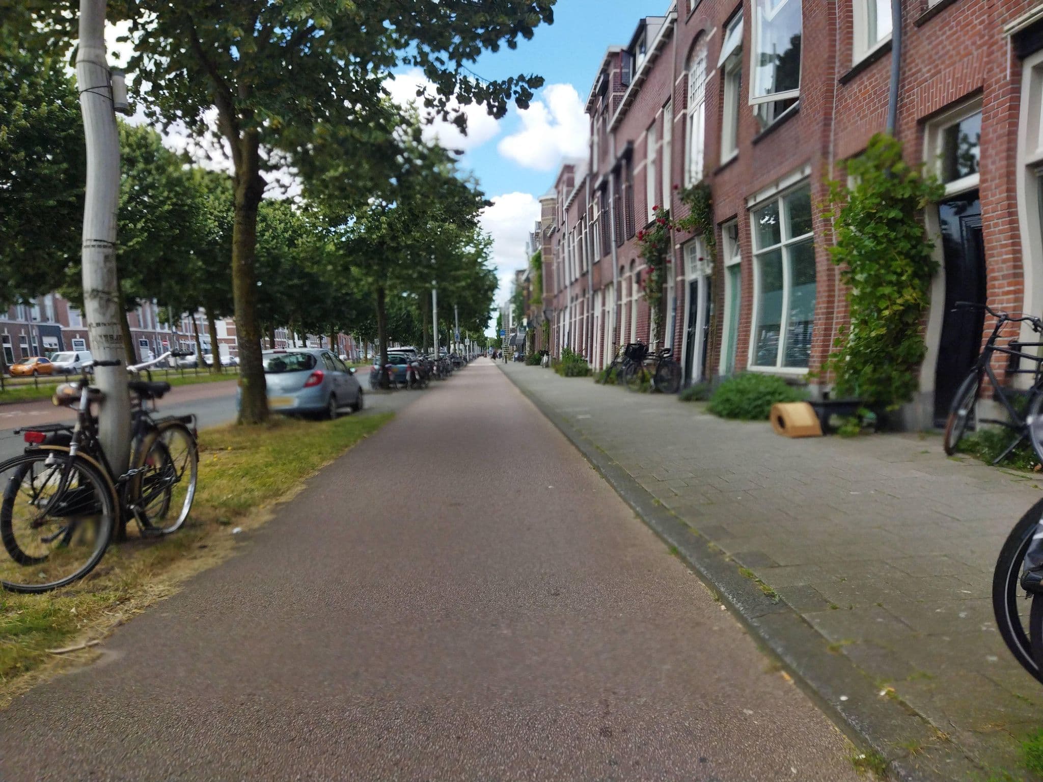 Street view near Bilky Island, Utrecht — © changchun1 (CC BY-SA · Mapillary)