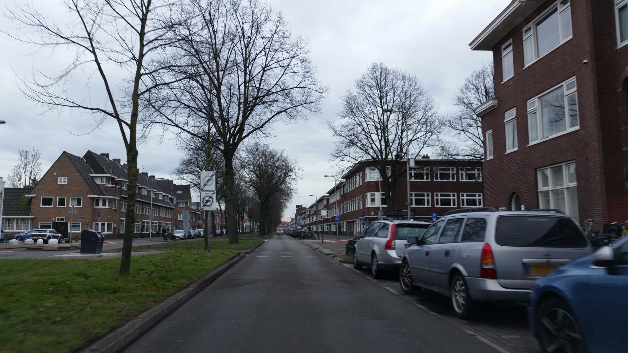 Street view near Luxury Apartments, Utrecht — © it_s_so_funny (CC BY-SA · Mapillary)