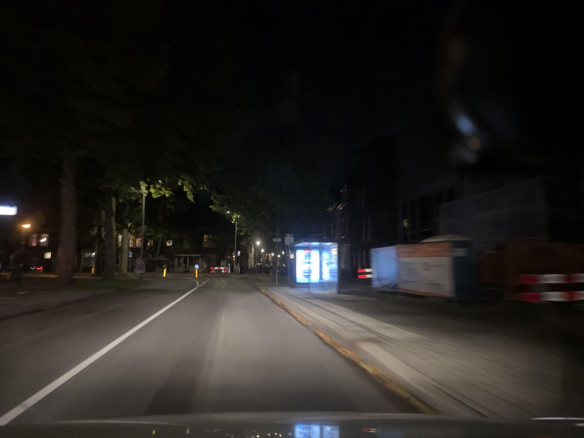 Street view near B&B Central Park, Utrecht — © CasGroenigen (CC BY-SA · Mapillary)