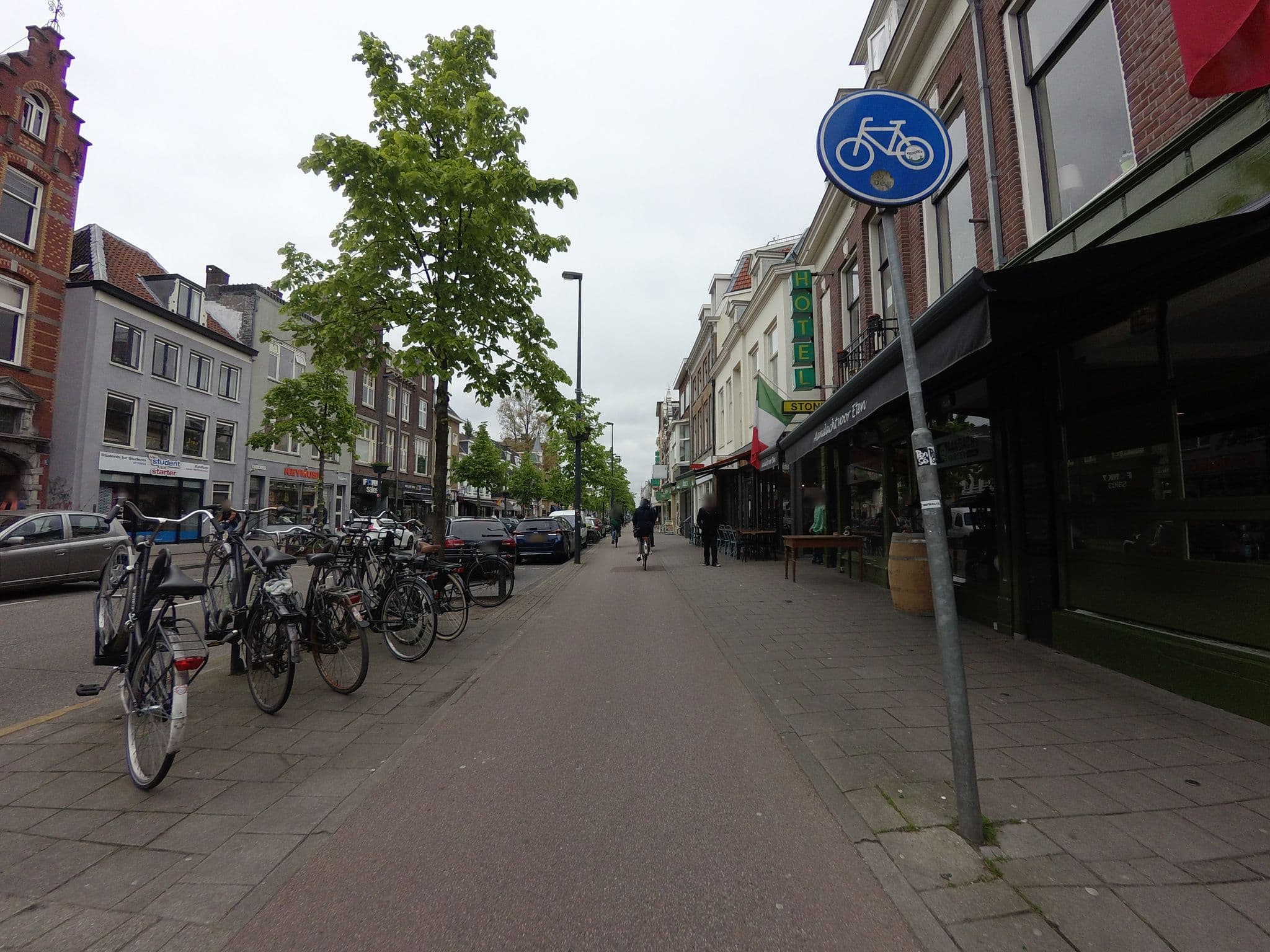 Street view near Stone Hotel And Hostel, Utrecht — © ankeric (CC BY-SA · Mapillary)