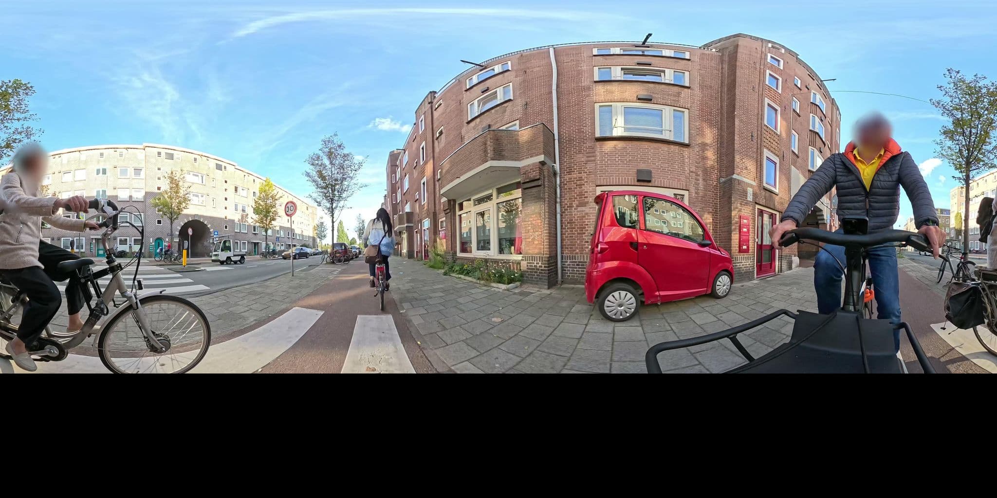 Street view near Oosterpark Kruger Garden, Dapperbuurt — © ottor (CC BY-SA · Mapillary)