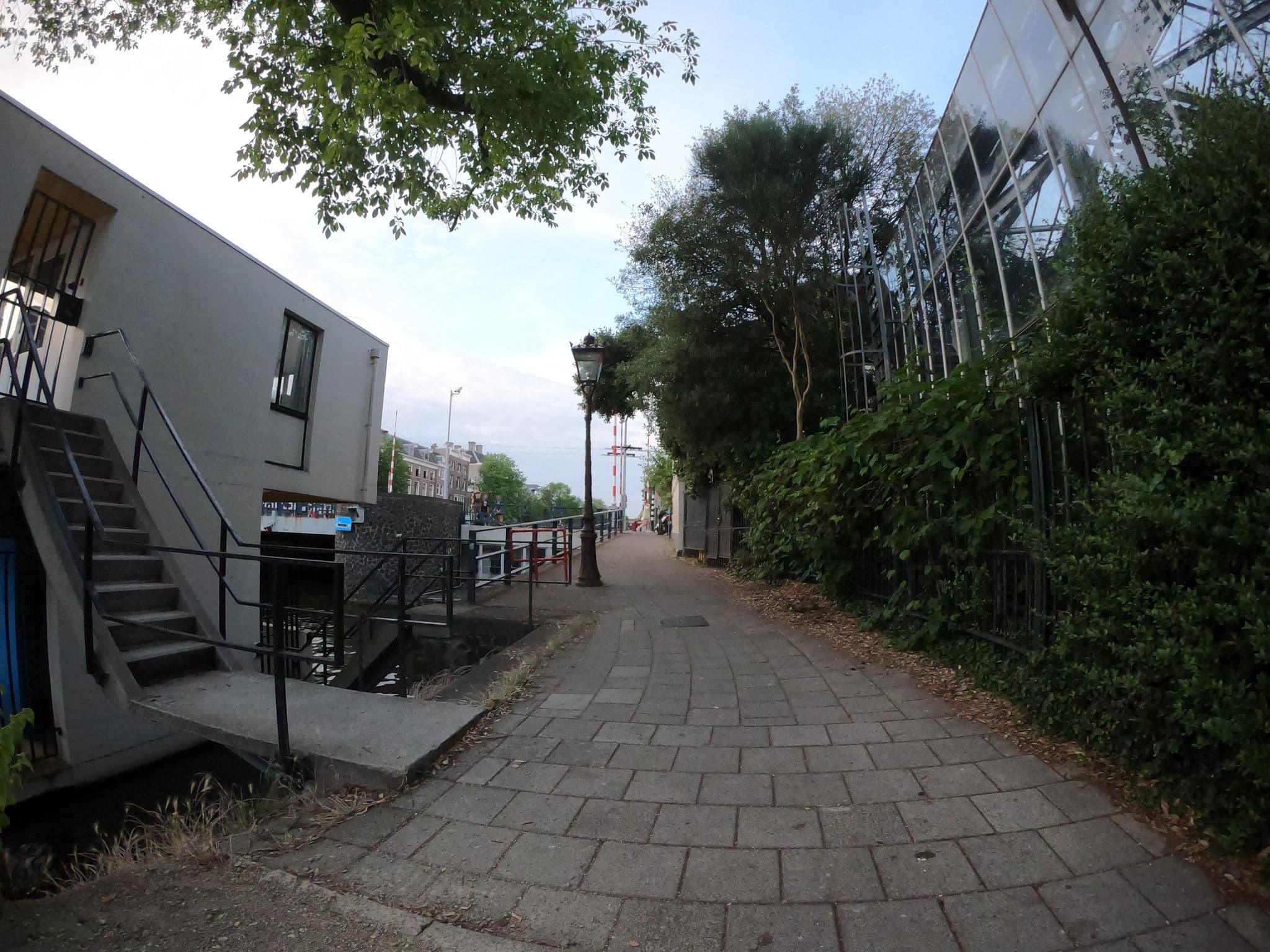 Street view near Sweets Hotel Hortusbrug, Amsterdam — © richlv (CC BY-SA · Mapillary)