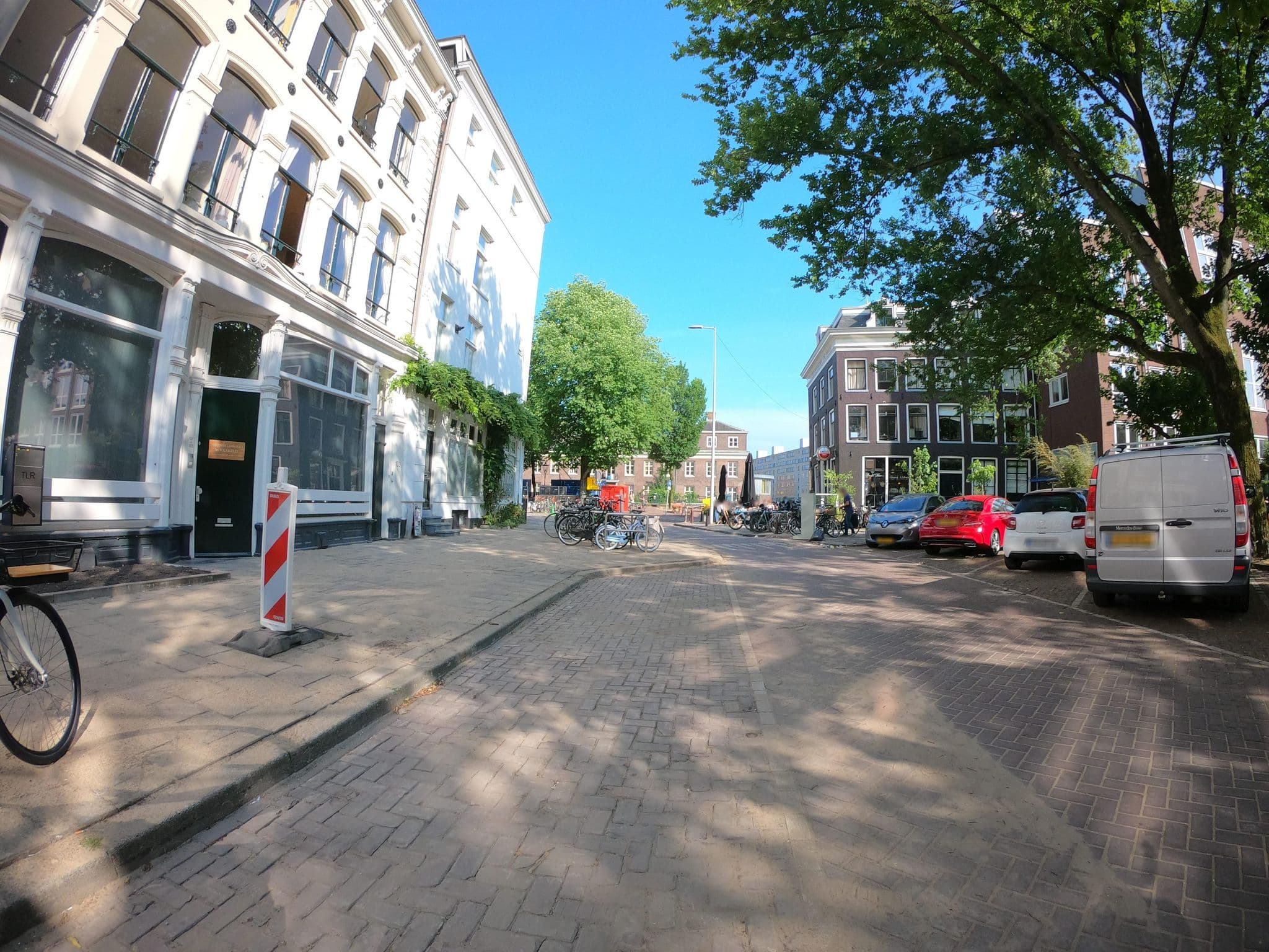 Street view near The Great House - Free Parking, Amsterdam — © richlv (CC BY-SA · Mapillary)