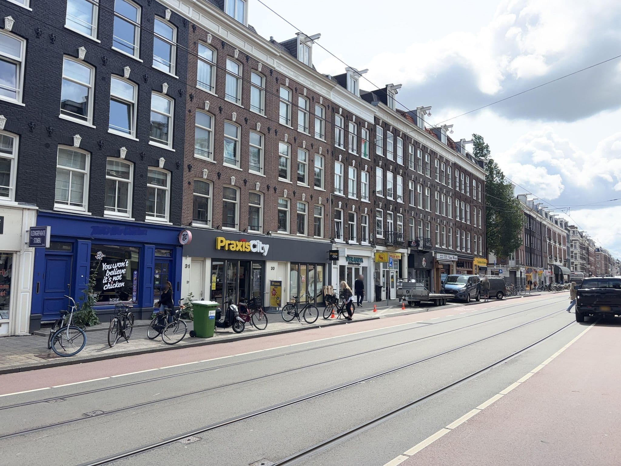 Street view near Bed & Breakfast Het Appartement, Dapperbuurt — © robot8a (CC BY-SA · Mapillary)