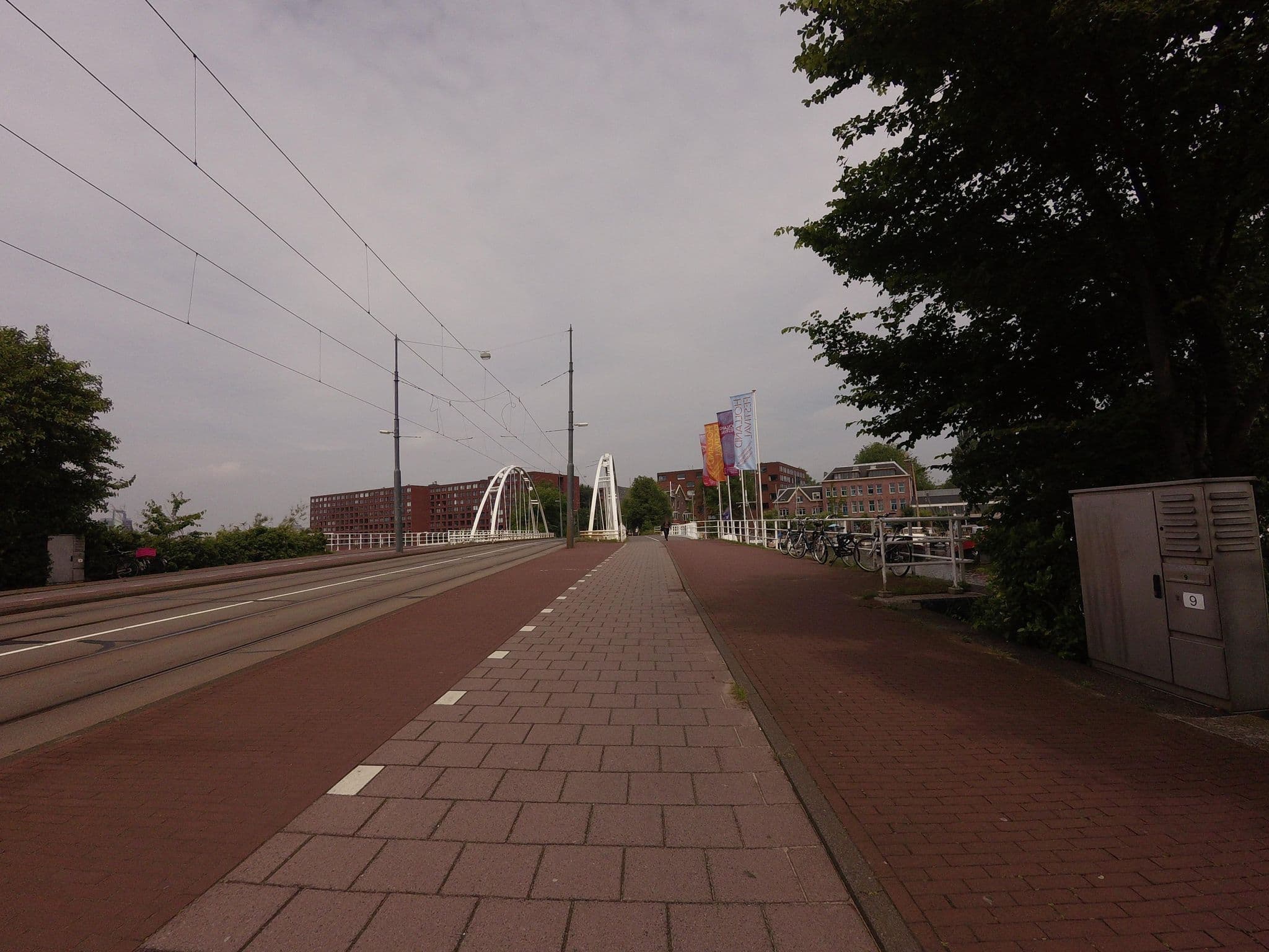 Street view near Houseboat Amsterdam Rental, Dapperbuurt — © ankeric (CC BY-SA · Mapillary)