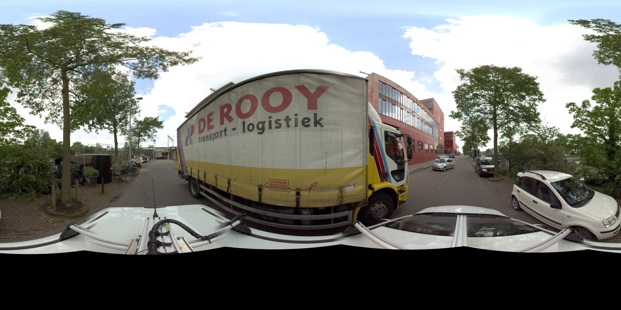 Street view near Amsterdam East by YAYS, Dapperbuurt — © amsterdam (CC BY-SA · Mapillary)