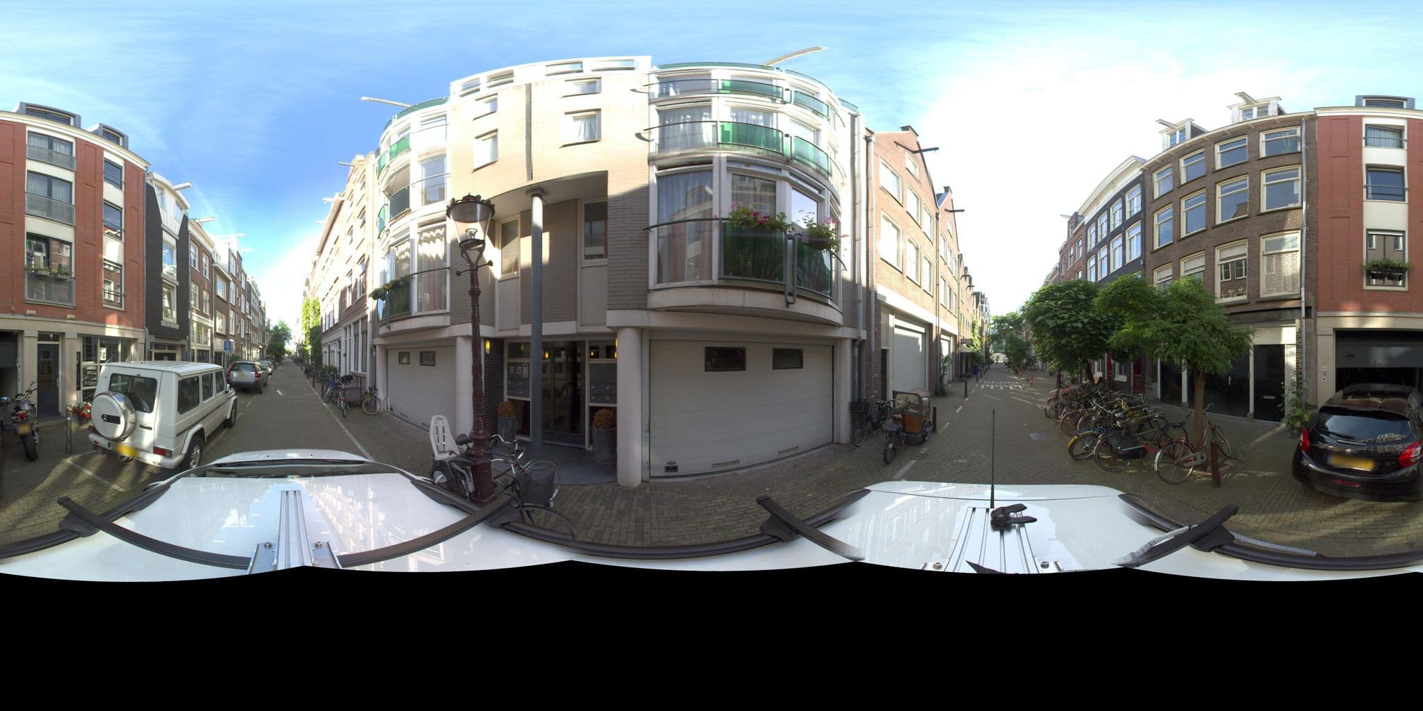 Street view near Atjes place, Amsterdam — © amsterdam (CC BY-SA · Mapillary)