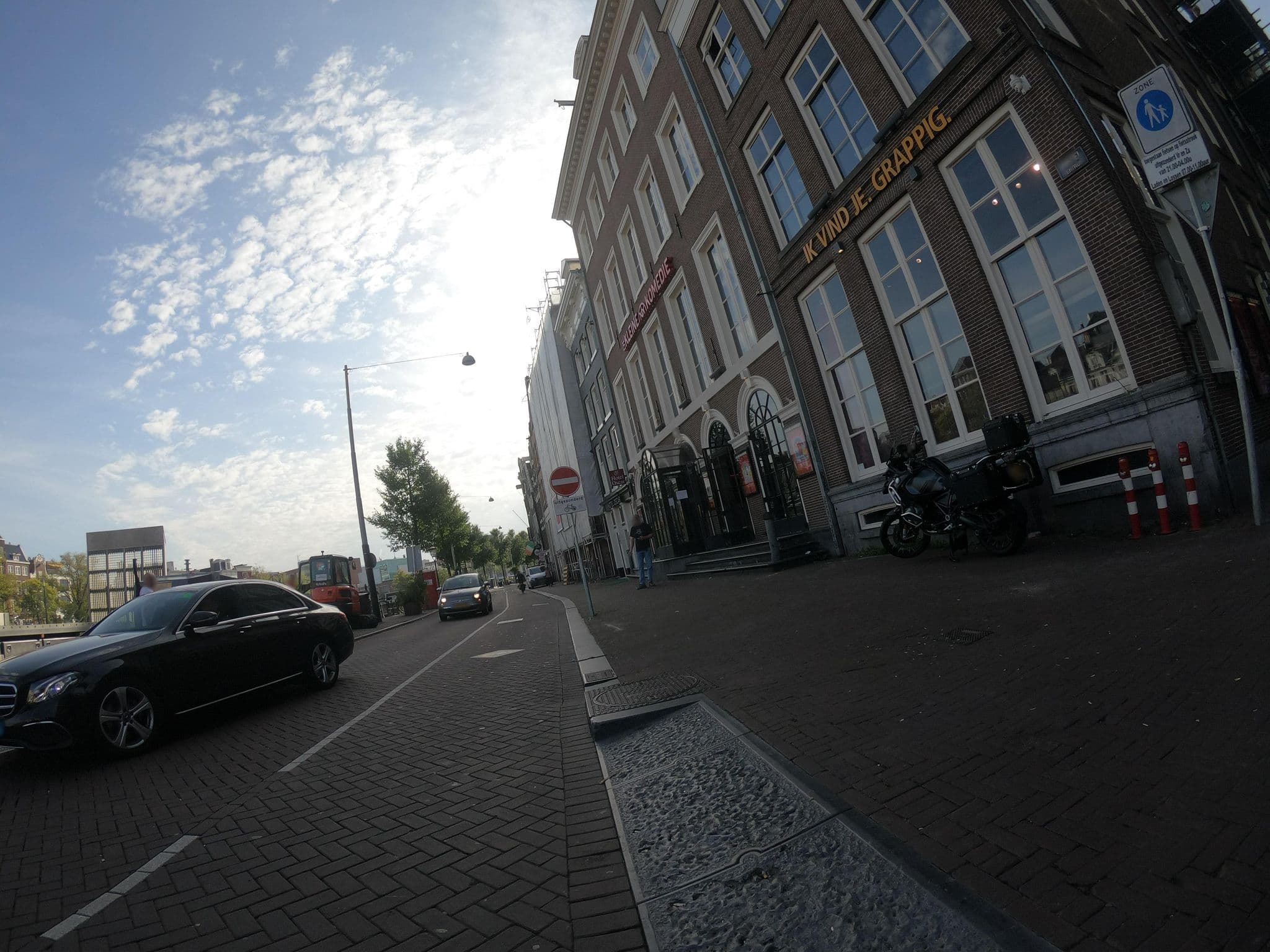 Street view near Amstel 66 -Rembrandt Boat, Amsterdam — © CasGroenigen (CC BY-SA · Mapillary)