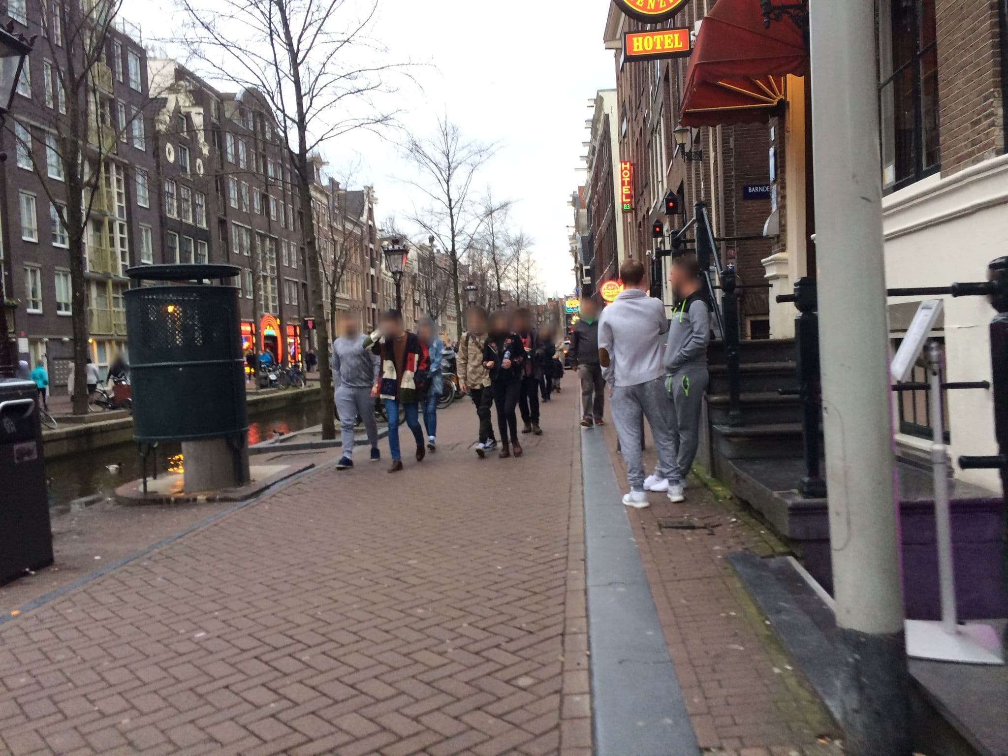 Street view near L’hotel, Amsterdam — © shravan91 (CC BY-SA · Mapillary)