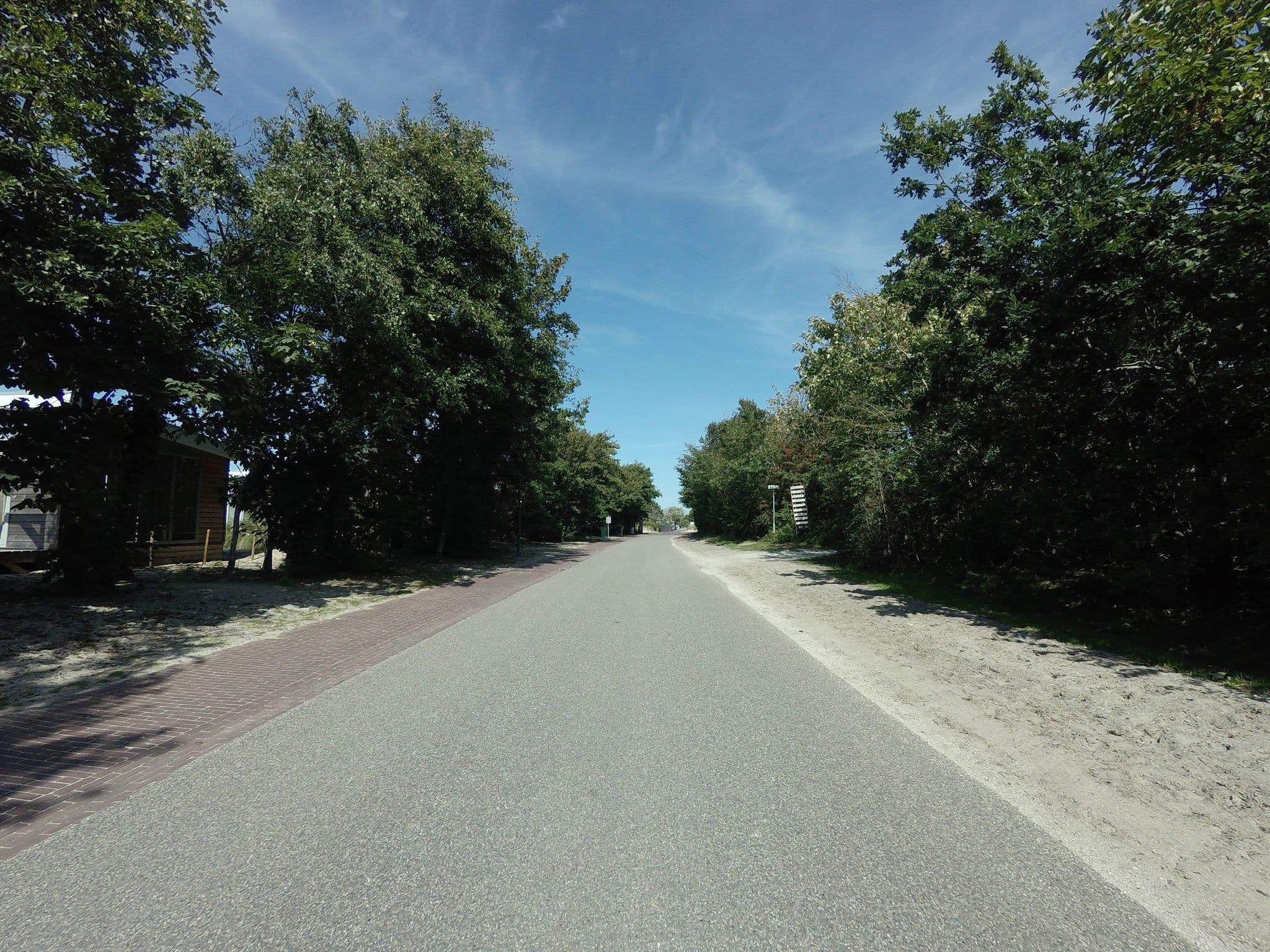 Street view near Strandchalet 214, Hollum — © ankeric (CC BY-SA · Mapillary)