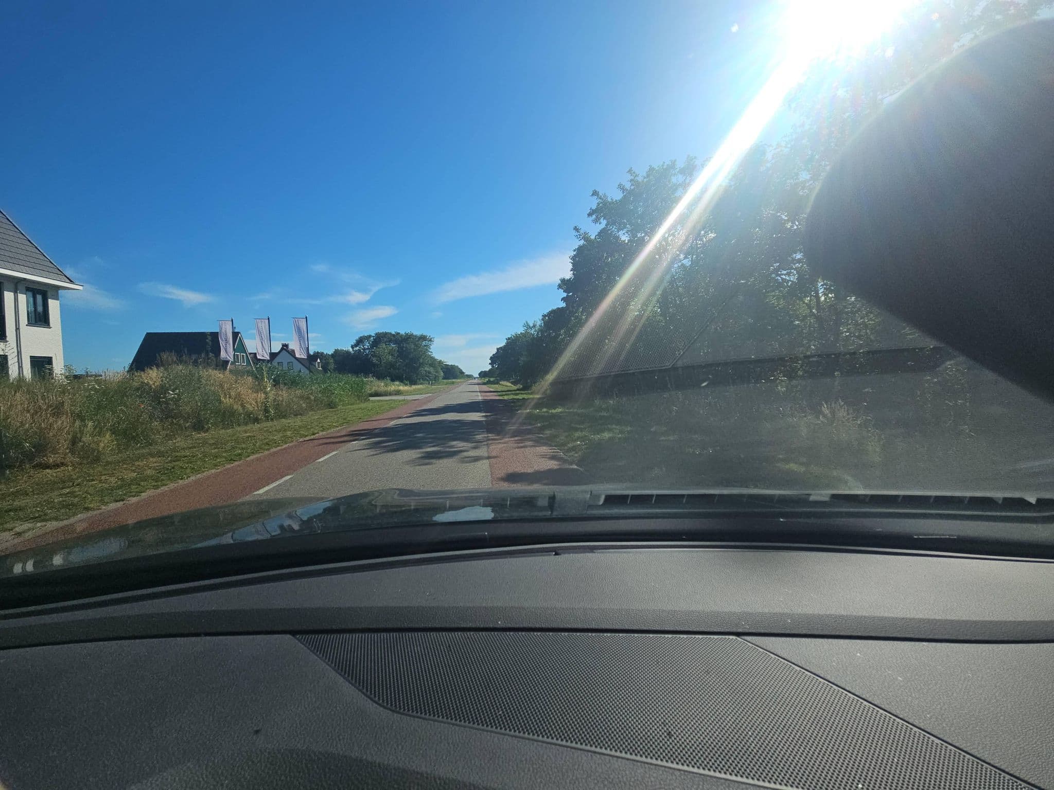 Street view near Hotel De Kievit De Cocksdorp, De Koog — © toho (CC BY-SA · Mapillary)