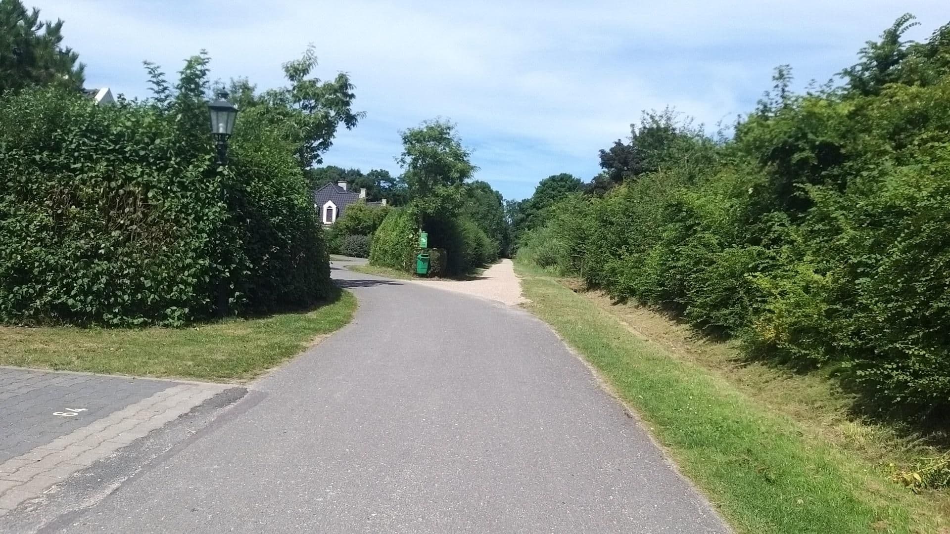 Street view near Familiievilla 178, De Koog — © t_hartung (CC BY-SA · Mapillary)