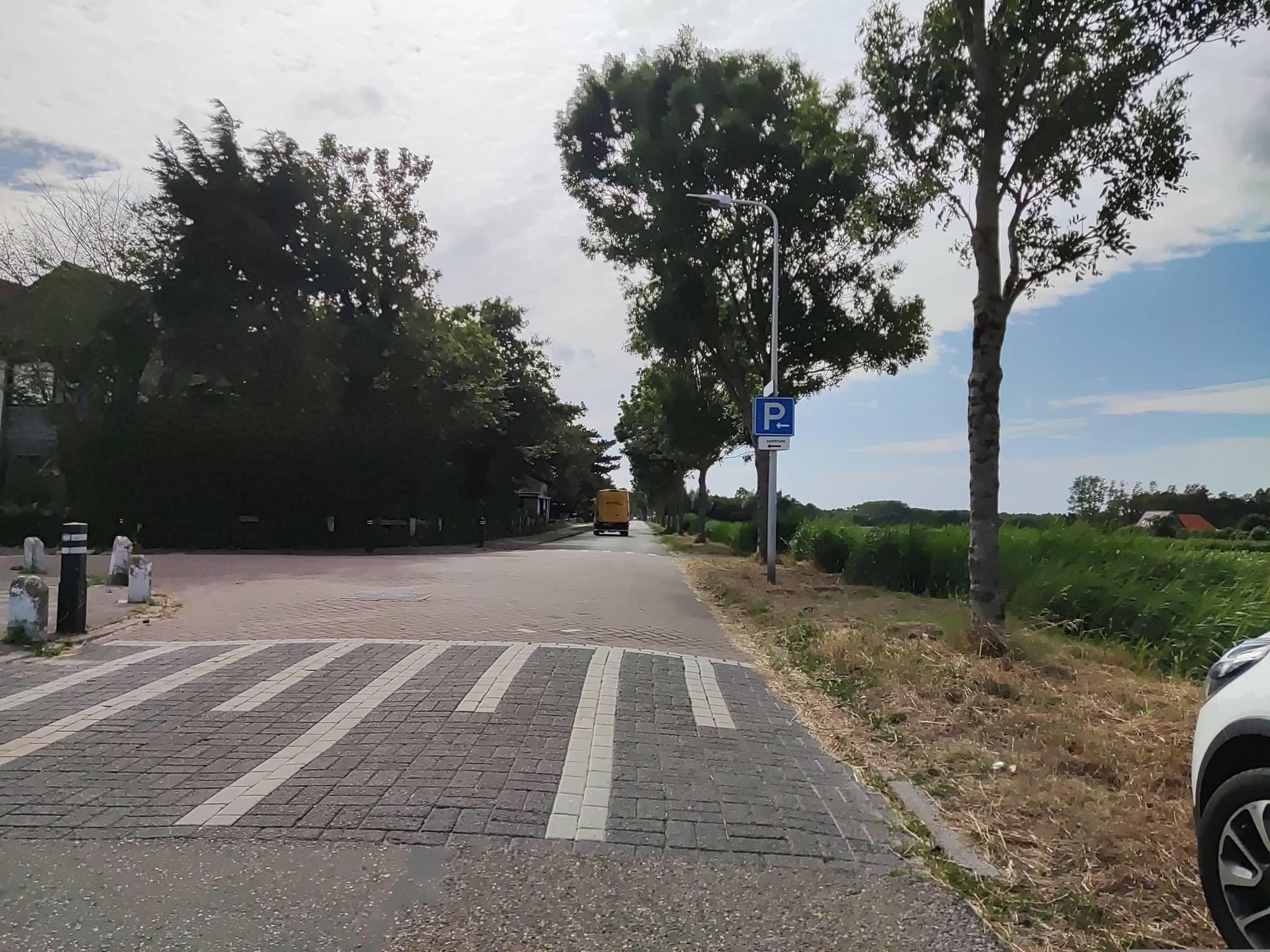 Street view near Texaloniki, De Koog — © t_hartung (CC BY-SA · Mapillary)