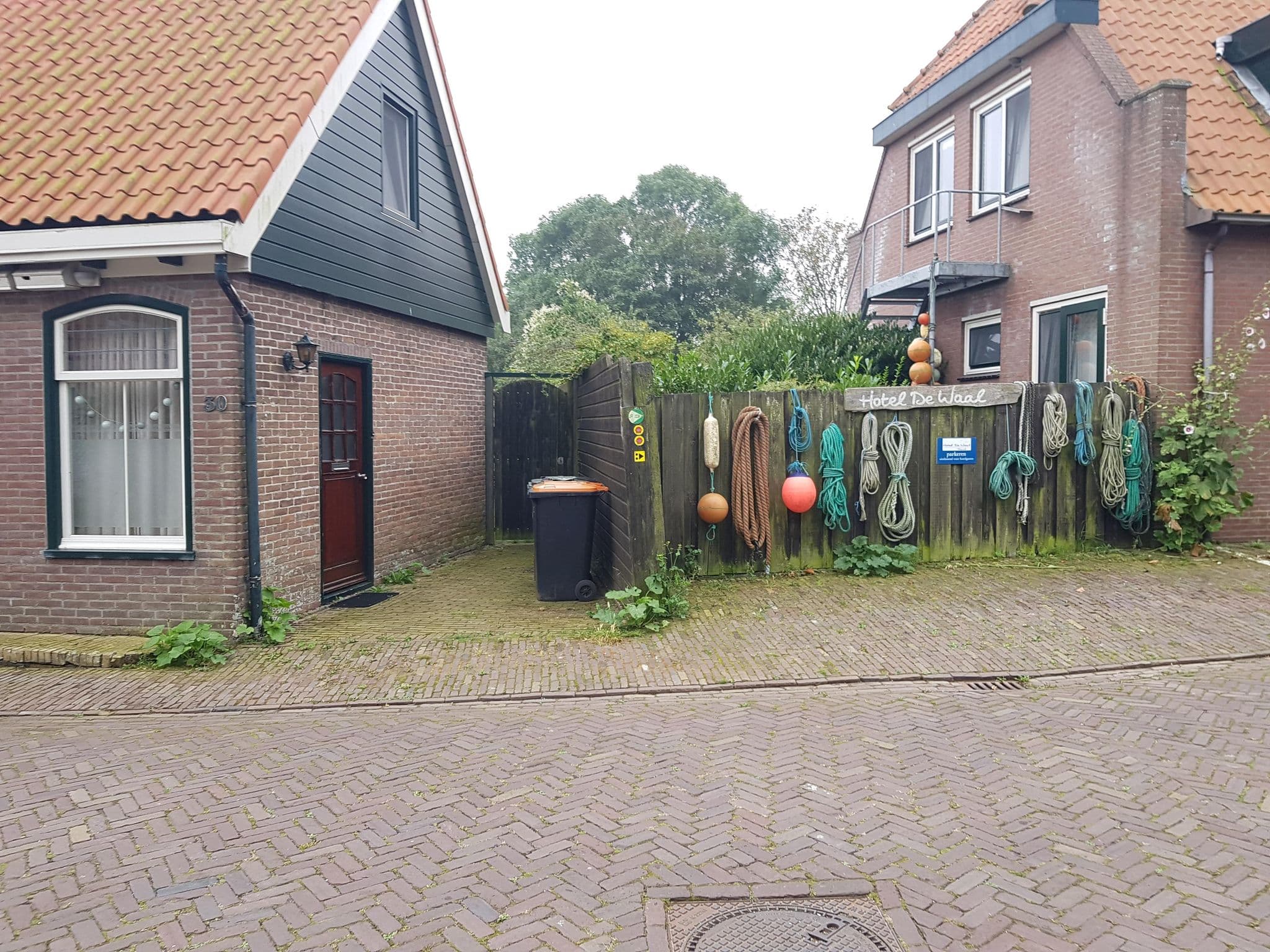 Street view near Hotel De Weal, Den Burg — © multi_wandel (CC BY-SA · Mapillary)