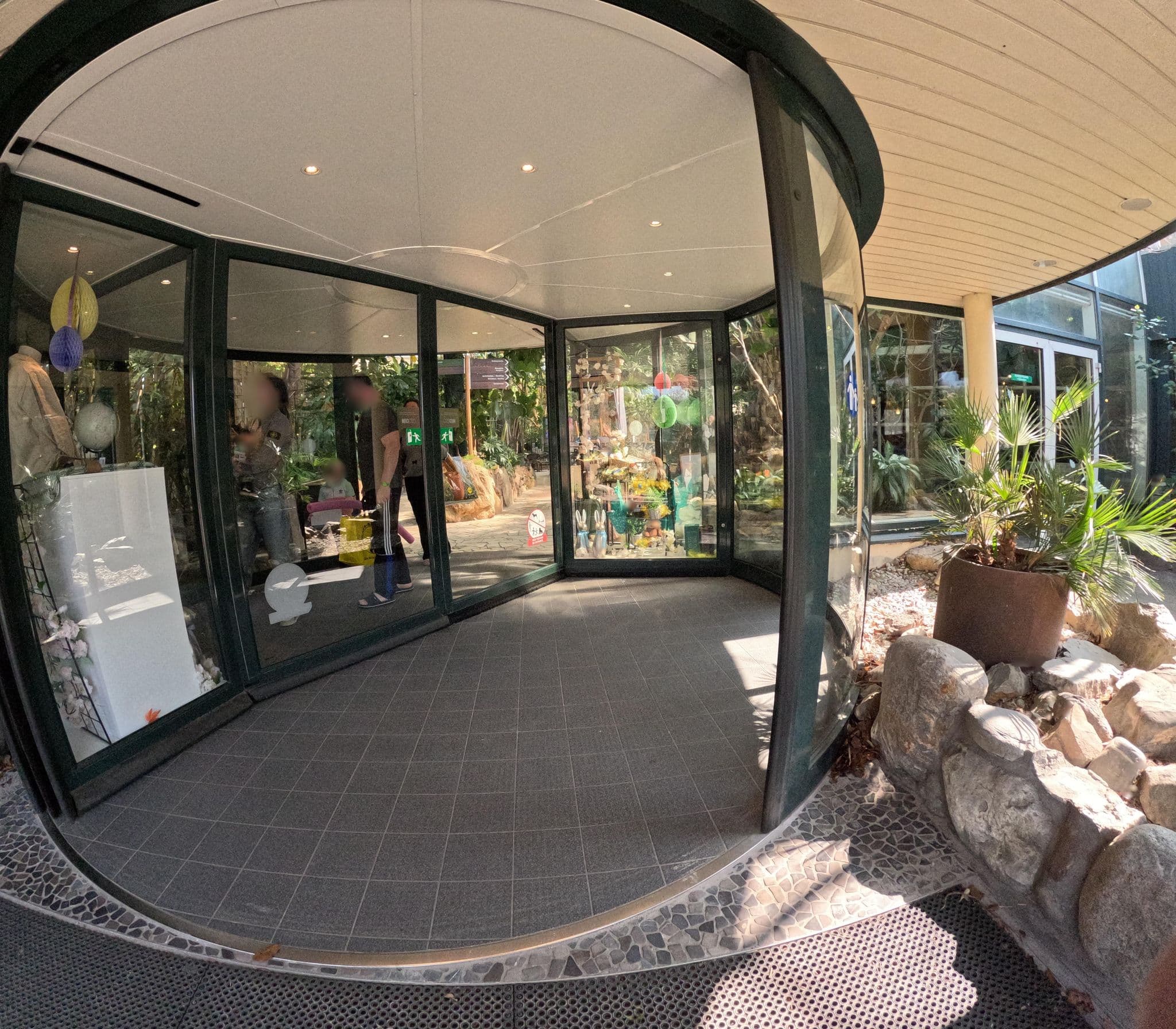 Street view near Cottage 316, America — © tjorim (CC BY-SA · Mapillary)