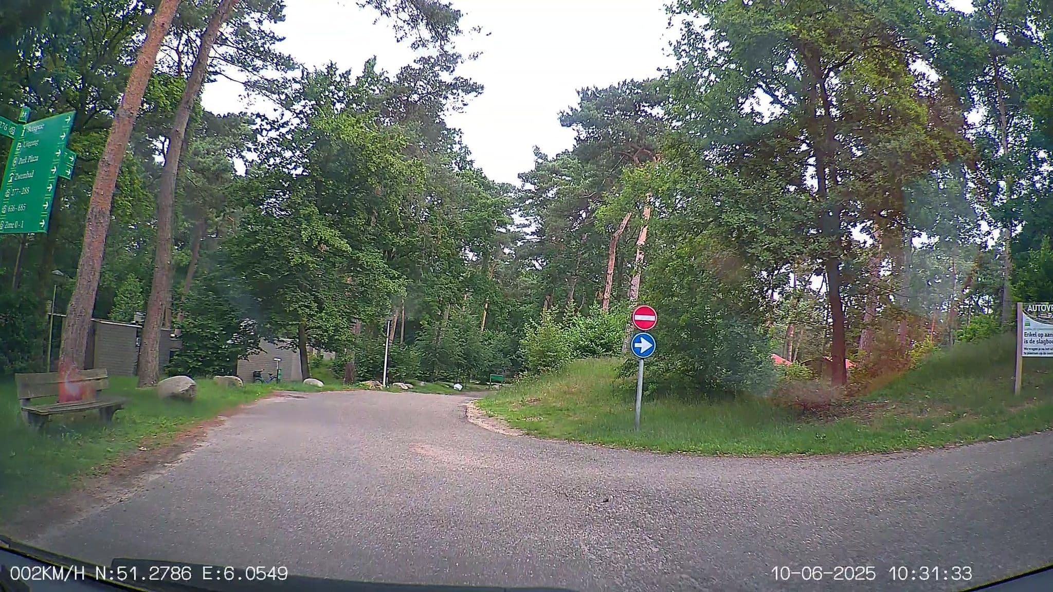 Street view near Cottage 279, Kessel — © heetENkoel (CC BY-SA · Mapillary)