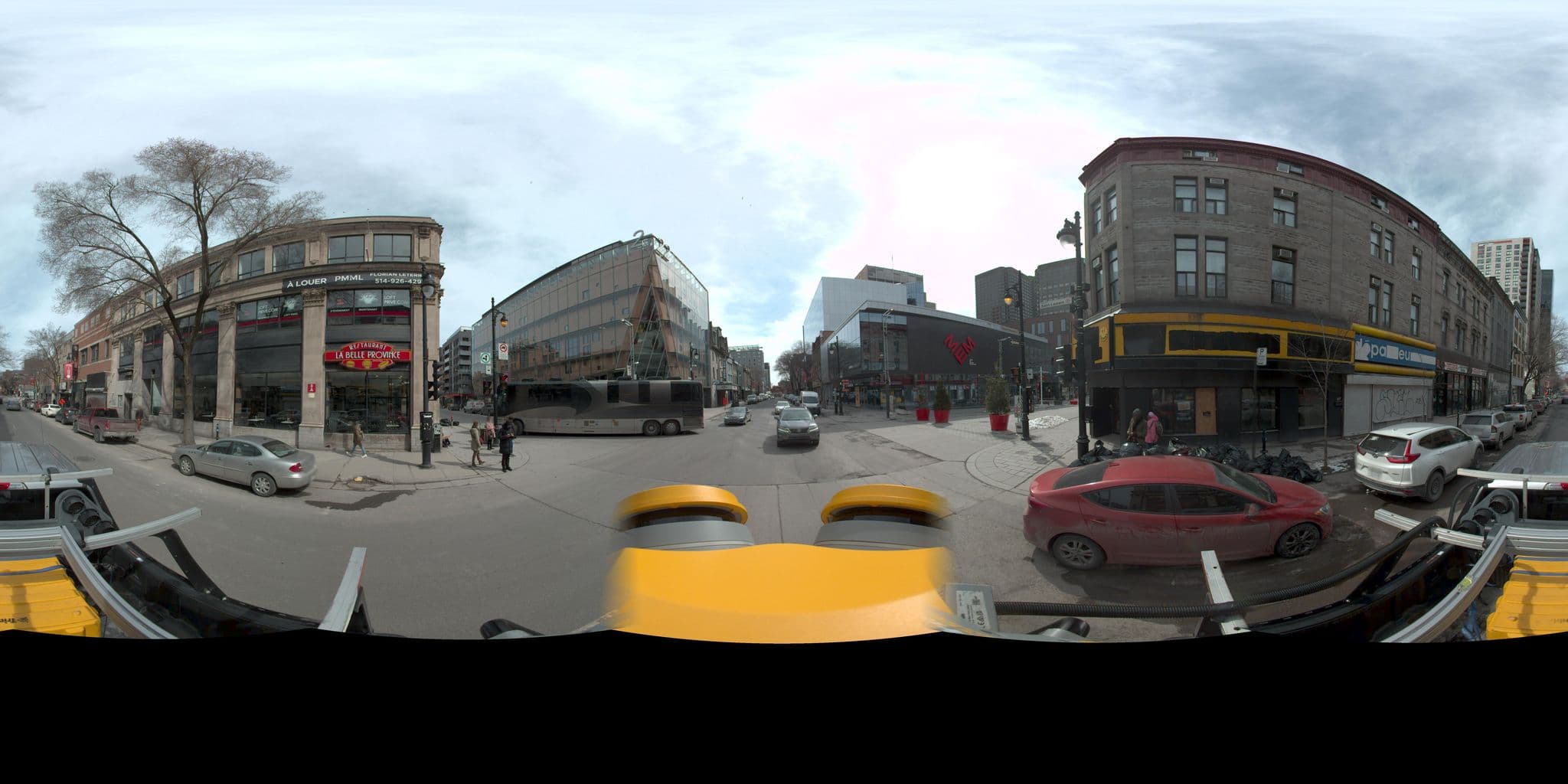 Street view near Hotel Larbi, Milton-Parc — © VdM (CC BY-SA · Mapillary)