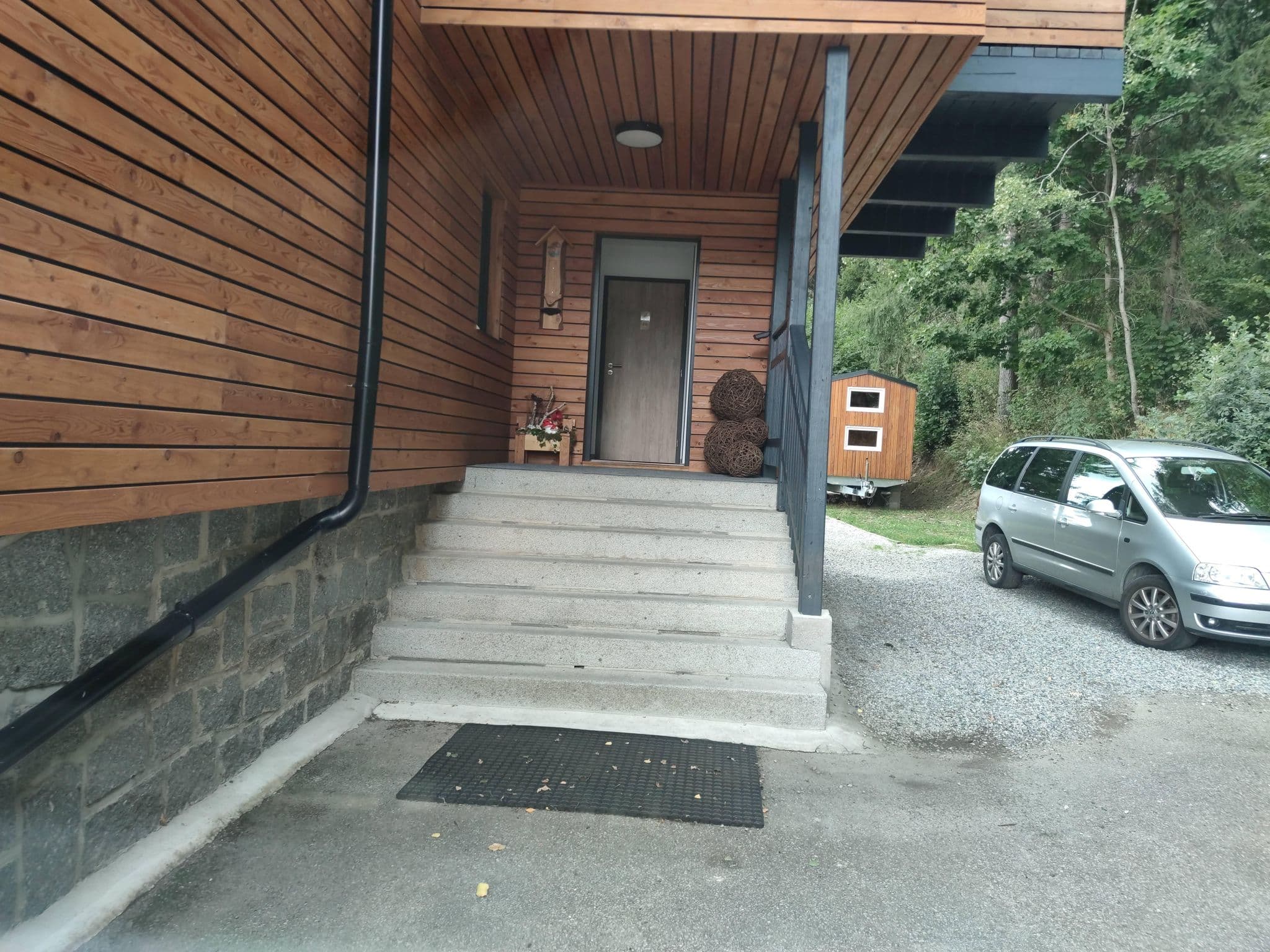 Street view near Chaty Lada - Horní Planá, Horní Planá — © martinpoljak (CC BY-SA · Mapillary)