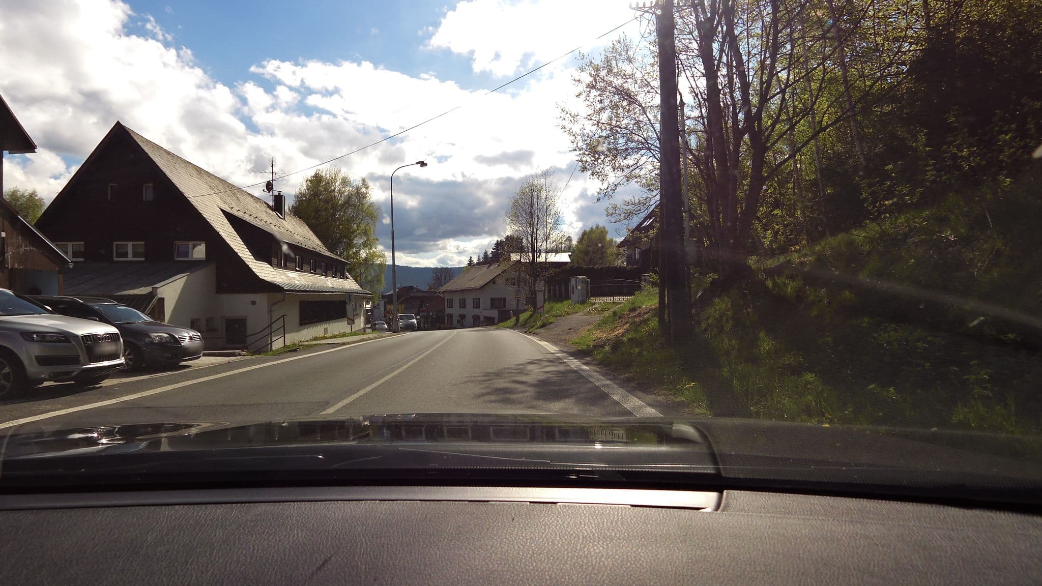 Street view near Hotel Kristian, Železná Ruda — © czmrtn (CC BY-SA · Mapillary)