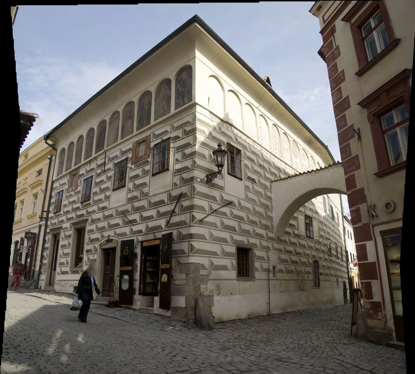 Street view near Zámecká Apartmá - Castle Apartments, Český Krumlov — © txllxt (CC BY-SA · Mapillary)