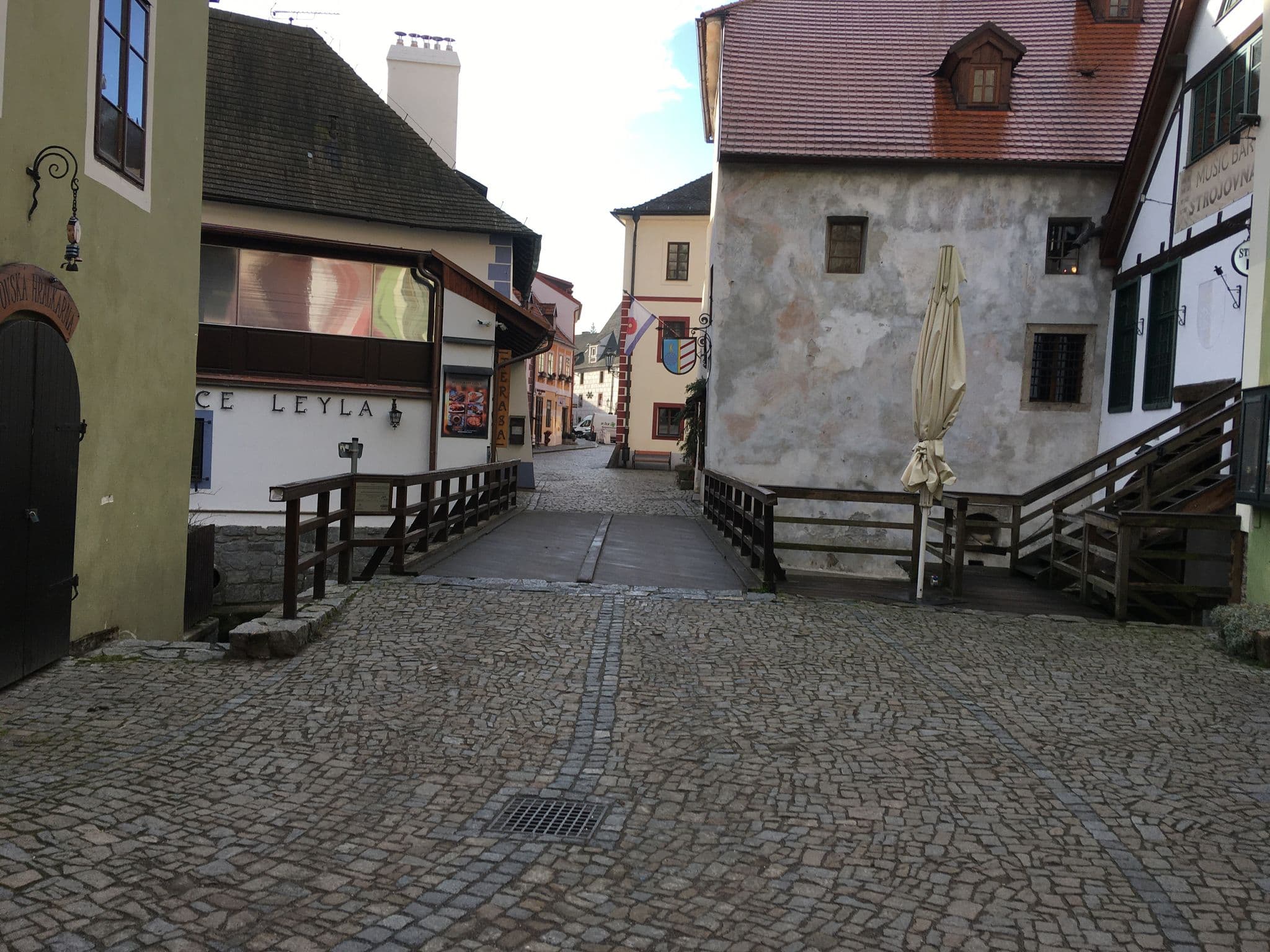 Street view near Hotel Barborka, Český Krumlov — © spotter (CC BY-SA · Mapillary)