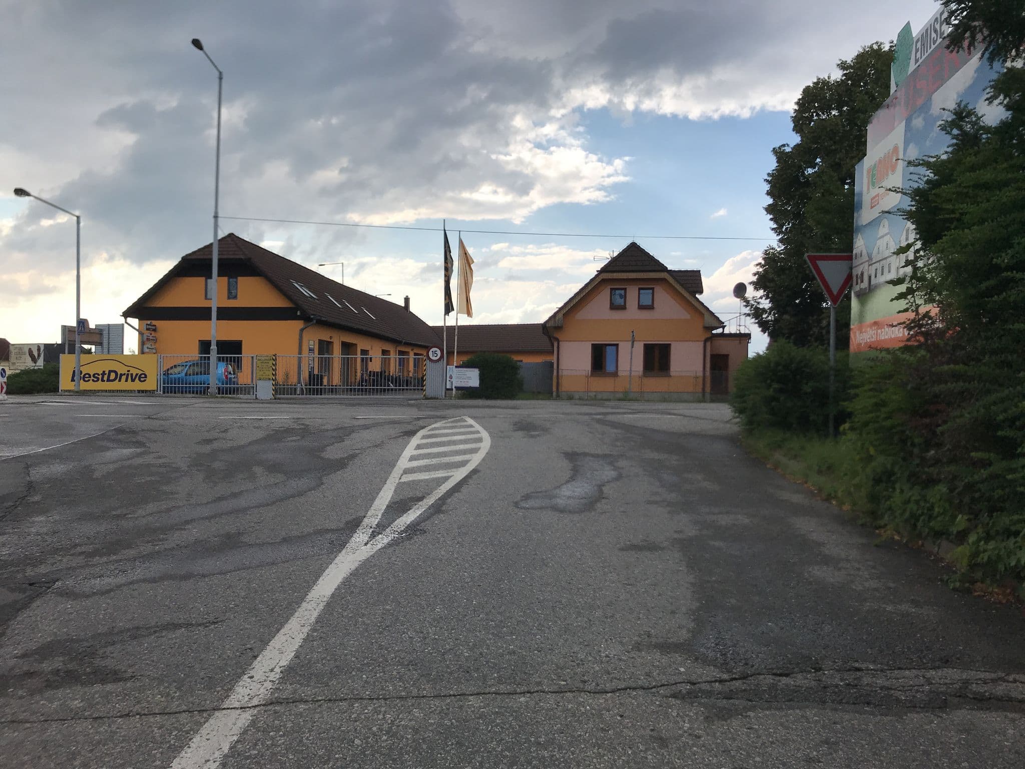 Street view near Bistro a ubytování DÍLNA, Třeboň — © miguel_andrade (CC BY-SA · Mapillary)